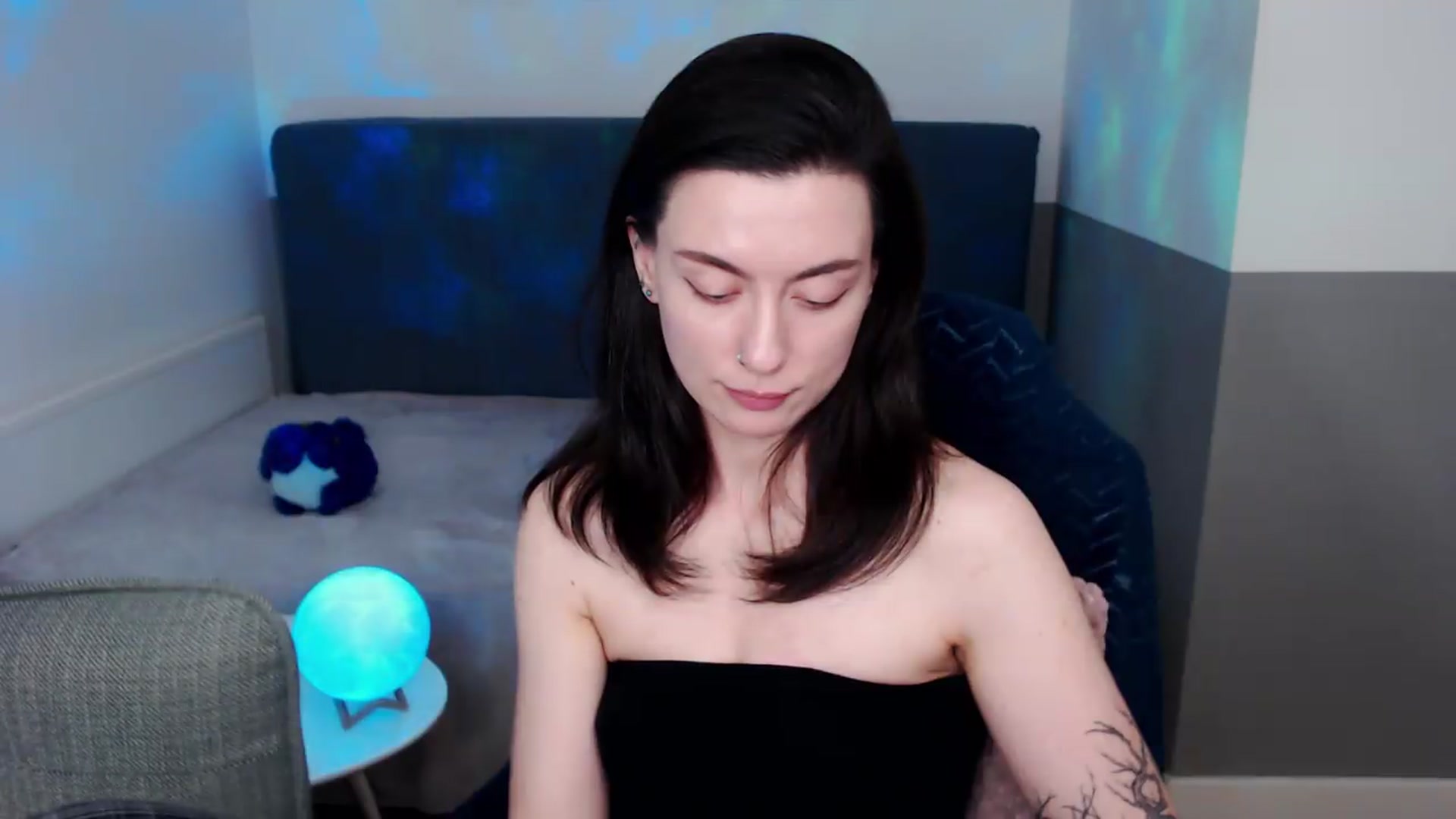 Gallery image thumbnail from HeyAriel's myfreecams stream on, 09/12/2026, 17:26 image 9 of 20