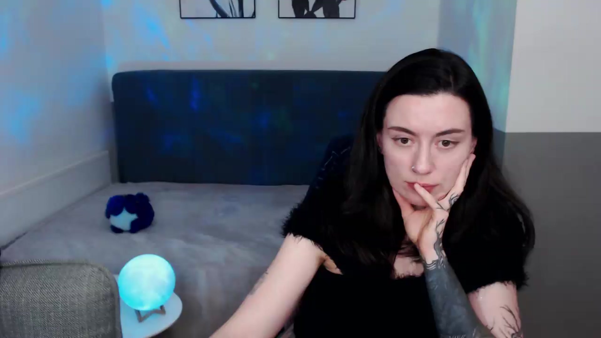Gallery image thumbnail from HeyAriel's myfreecams stream on, 09/12/2026, 21:18 image 9 of 20