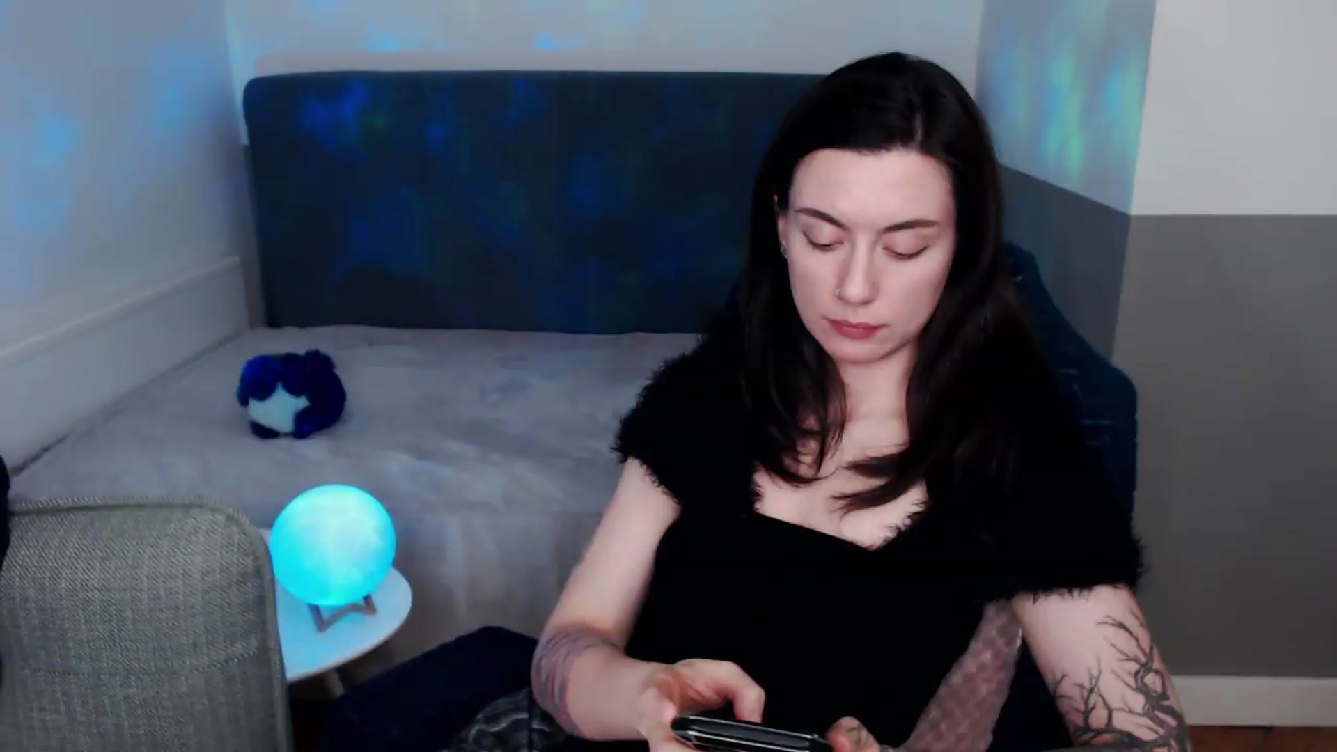 Gallery image thumbnail from HeyAriel's myfreecams stream on, 09/12/2026, 21:18 image 13 of 20