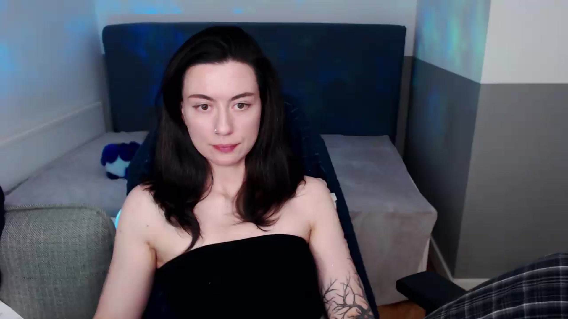 Gallery image thumbnail from HeyAriel's myfreecams stream on, 09/12/2026, 21:18 image 6 of 20