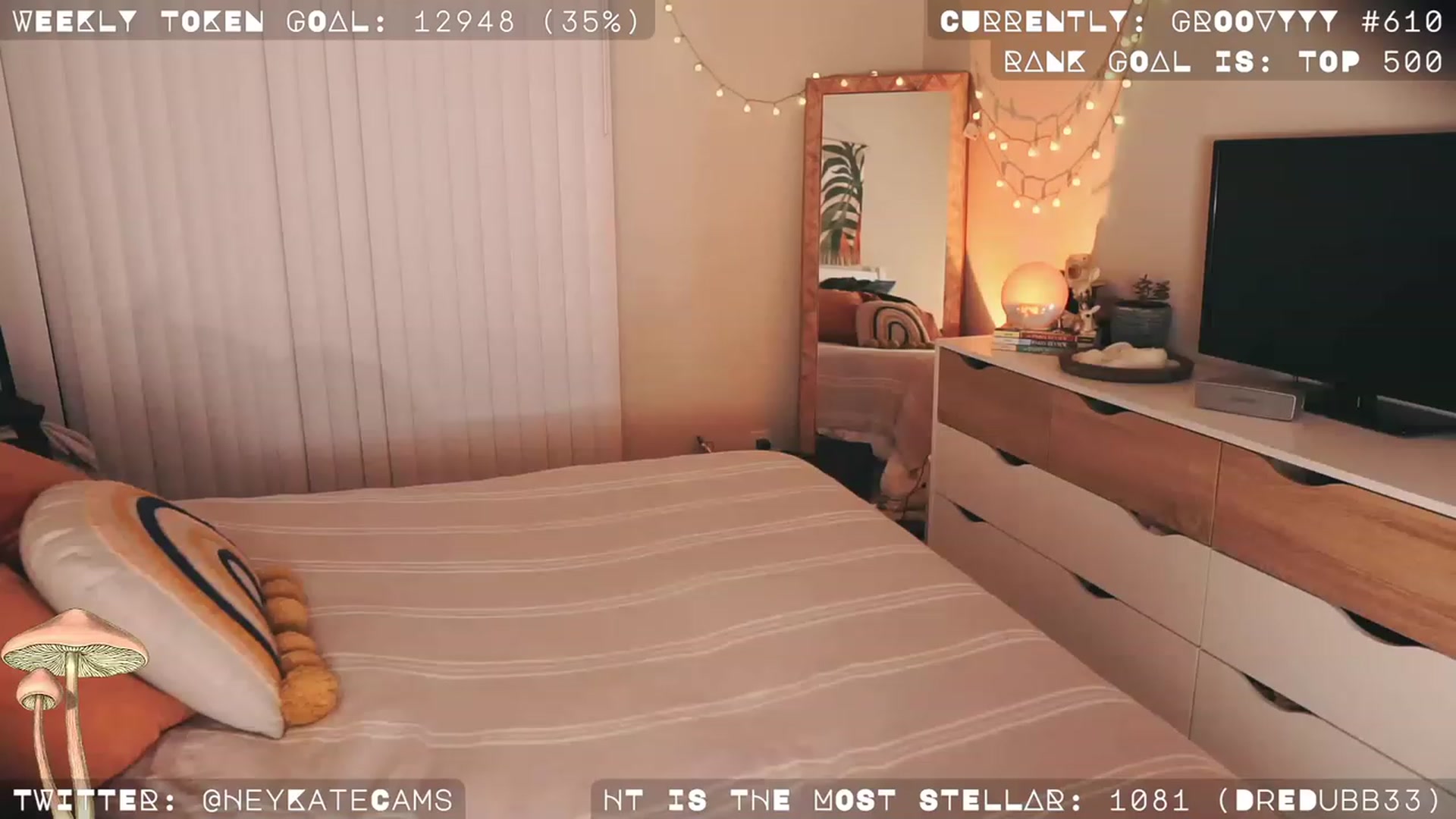 Gallery image thumbnail from HeyKate's myfreecams stream on, 12/03/2022, 09:30 image 11 of 20