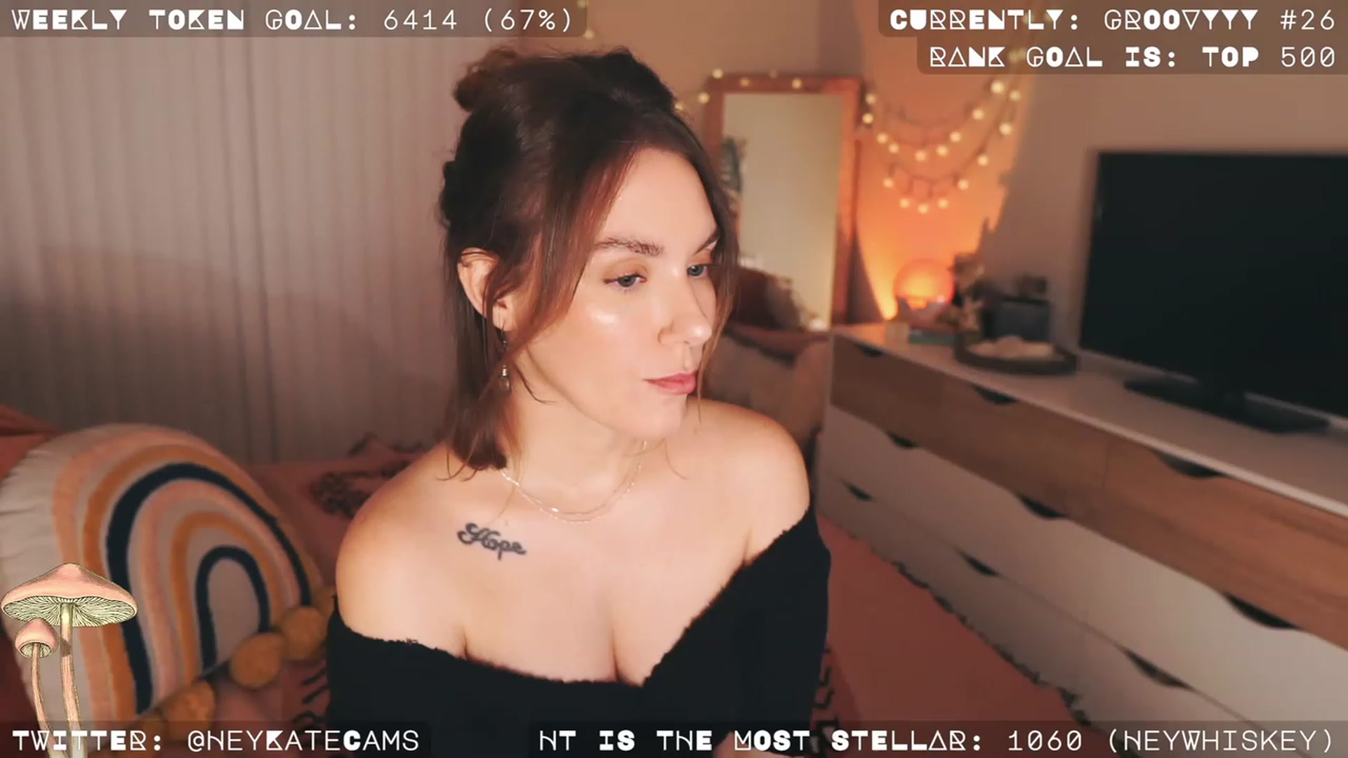 Gallery image thumbnail from HeyKate's myfreecams stream on, 12/07/2022, 08:12 image 6 of 20