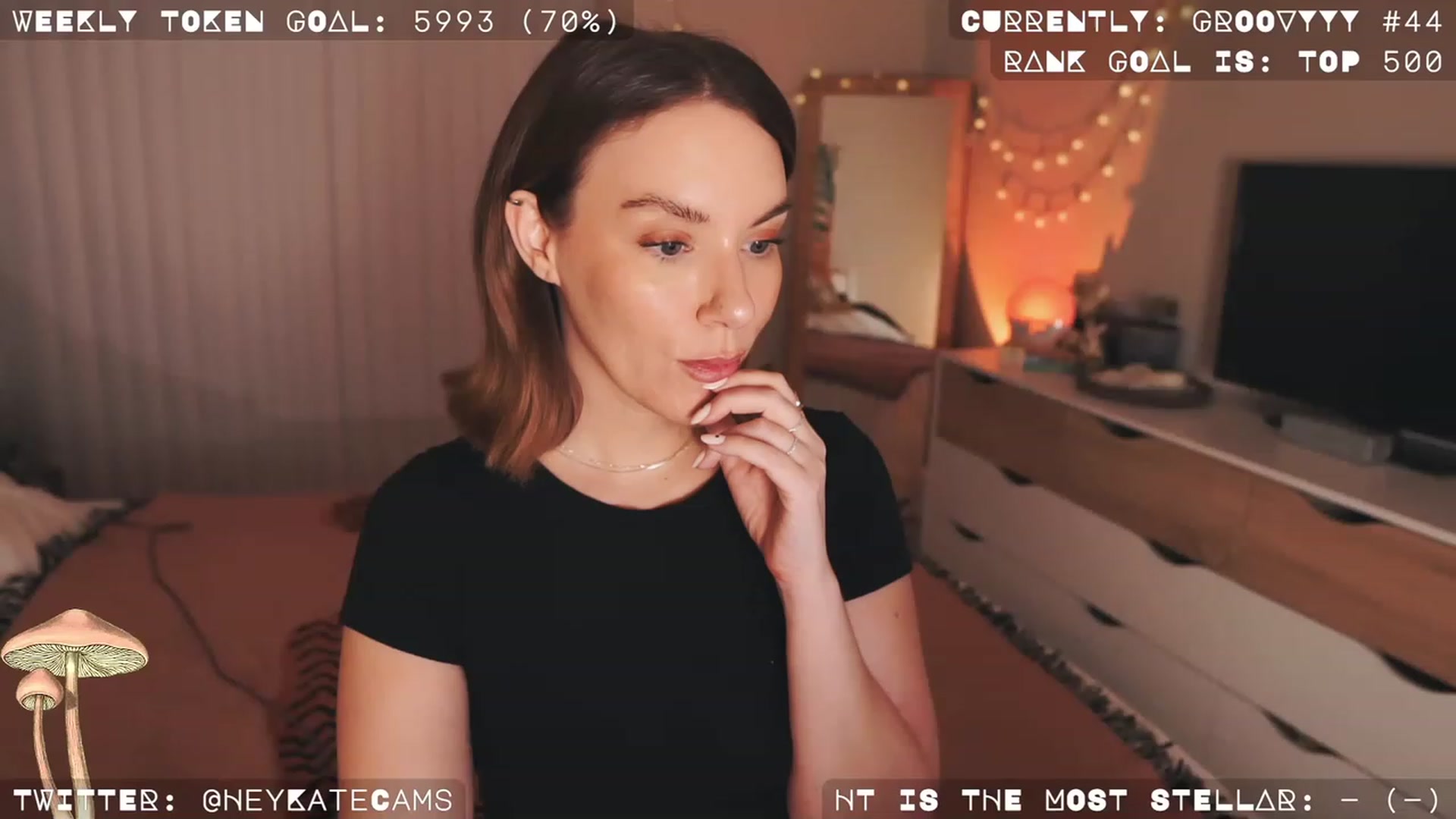 Gallery image thumbnail from HeyKate's myfreecams stream on, 12/09/2022, 04:17 image 3 of 20