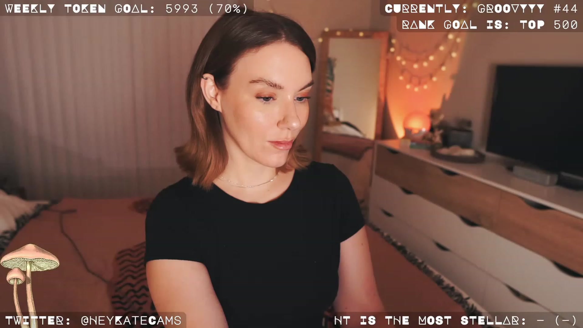 Gallery image thumbnail from HeyKate's myfreecams stream on, 12/09/2022, 04:17 image 4 of 20