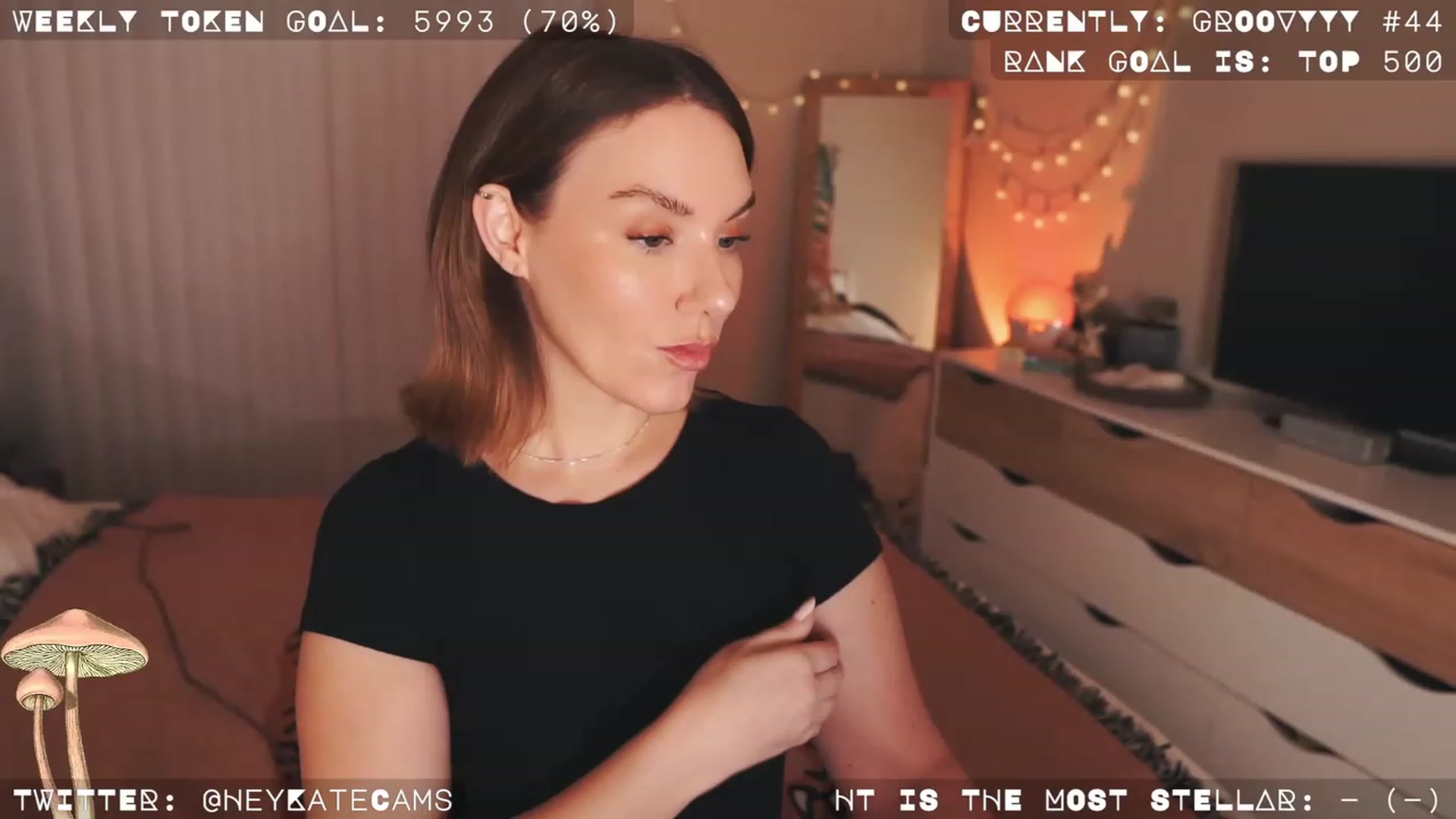 Gallery image thumbnail from HeyKate's myfreecams stream on, 12/09/2022, 04:17 image 1 of 20