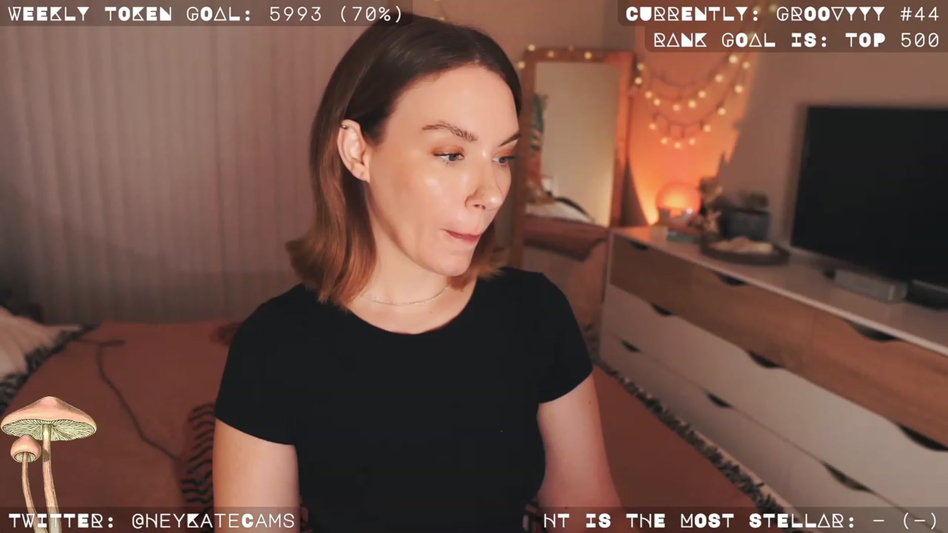Gallery image thumbnail from HeyKate's myfreecams stream on, 12/09/2022, 04:17 image 5 of 20