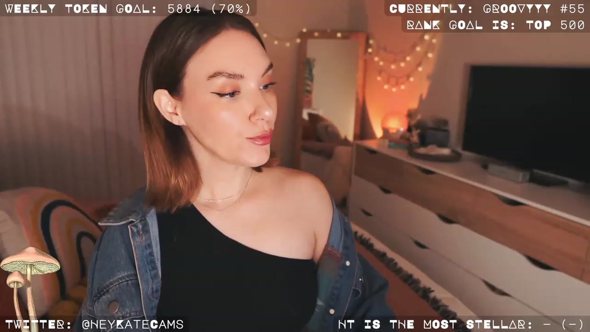 Gallery image thumbnail from HeyKate's myfreecams stream on, 12/10/2022, 05:01 image 18 of 20