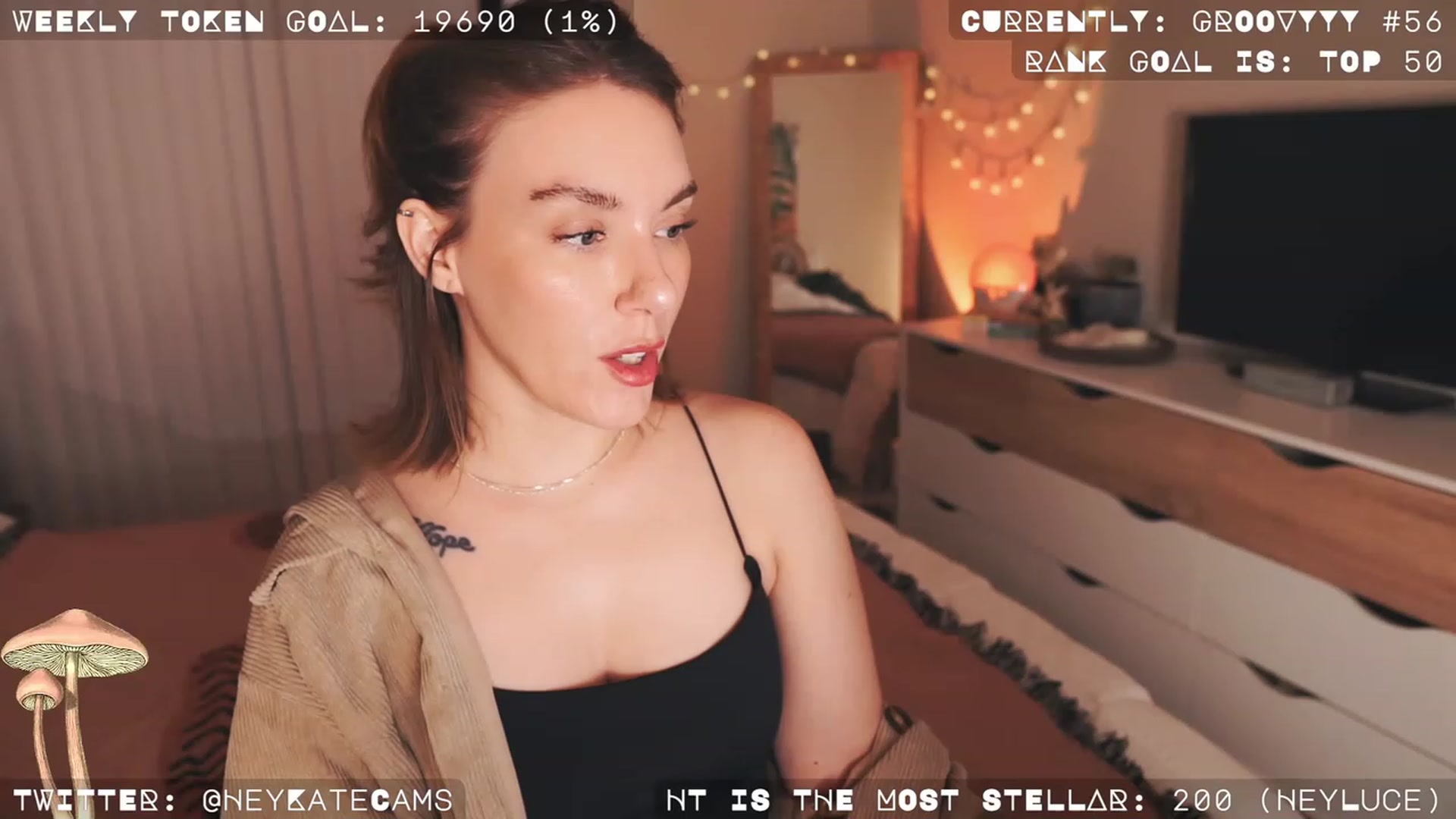 Gallery image thumbnail from HeyKate's myfreecams stream on, 12/11/2022, 05:45 image 7 of 20