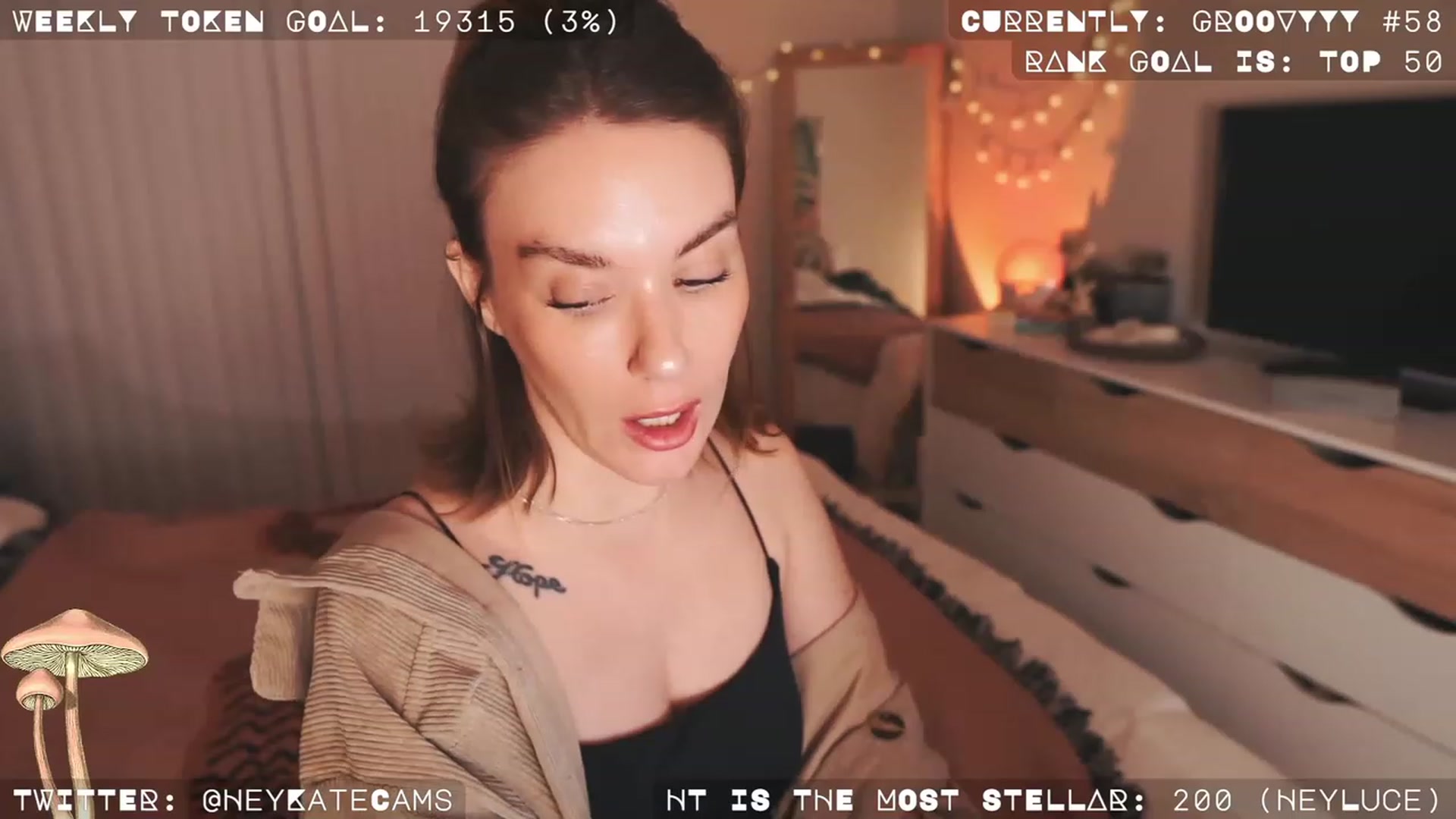 Gallery image thumbnail from HeyKate's myfreecams stream on, 12/11/2022, 05:45 image 19 of 20