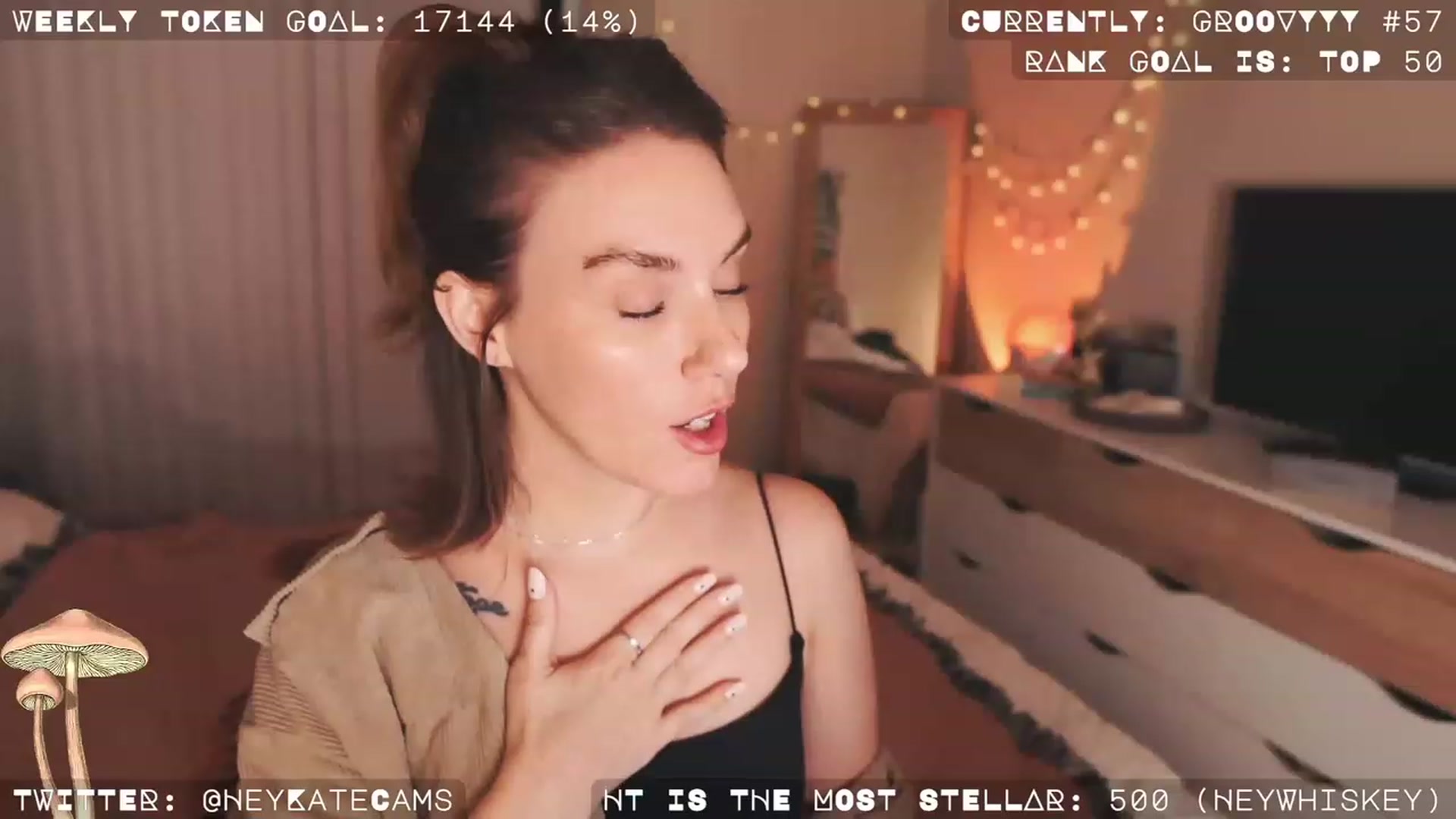 Gallery image thumbnail from HeyKate's myfreecams stream on, 12/11/2022, 08:02 image 19 of 20
