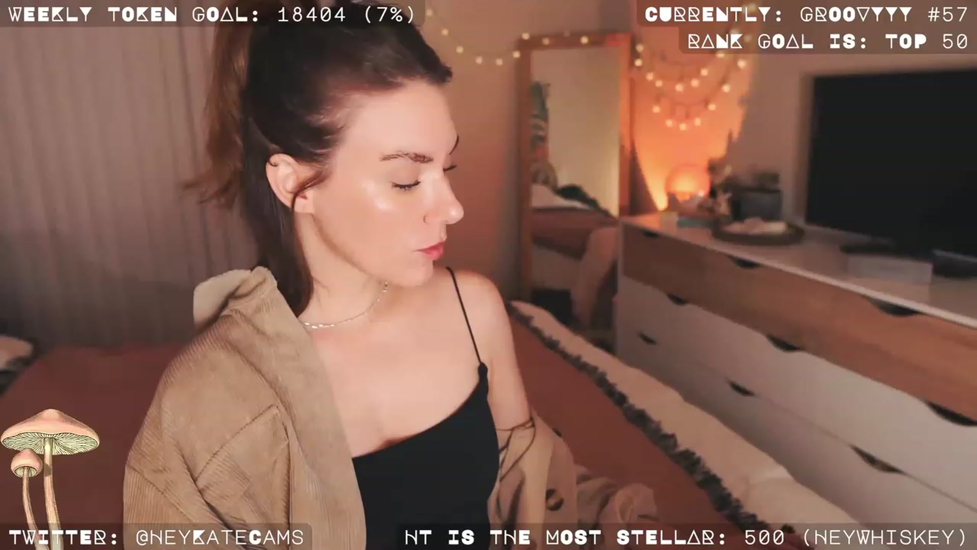 Gallery image thumbnail from HeyKate's myfreecams stream on, 12/11/2022, 08:02 image 4 of 20