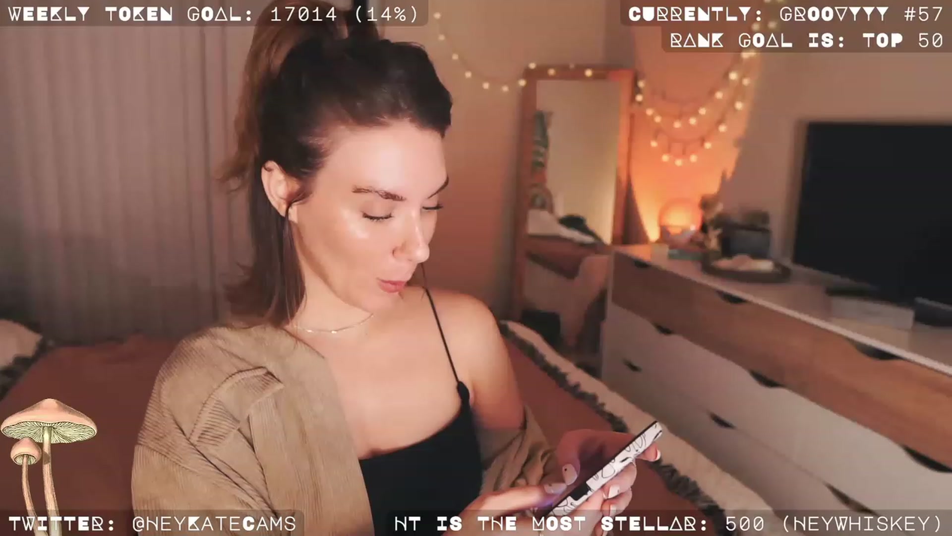 Gallery image thumbnail from HeyKate's myfreecams stream on, 12/11/2022, 08:14 image 4 of 20