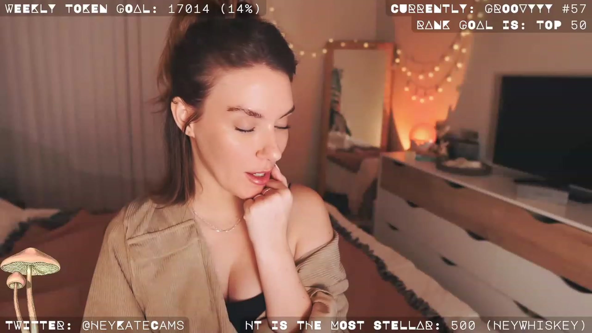Gallery image thumbnail from HeyKate's myfreecams stream on, 12/11/2022, 08:14 image 20 of 20