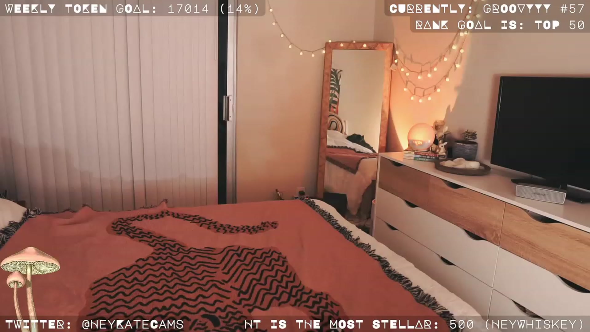 Gallery image thumbnail from HeyKate's myfreecams stream on, 12/11/2022, 08:14 image 6 of 20