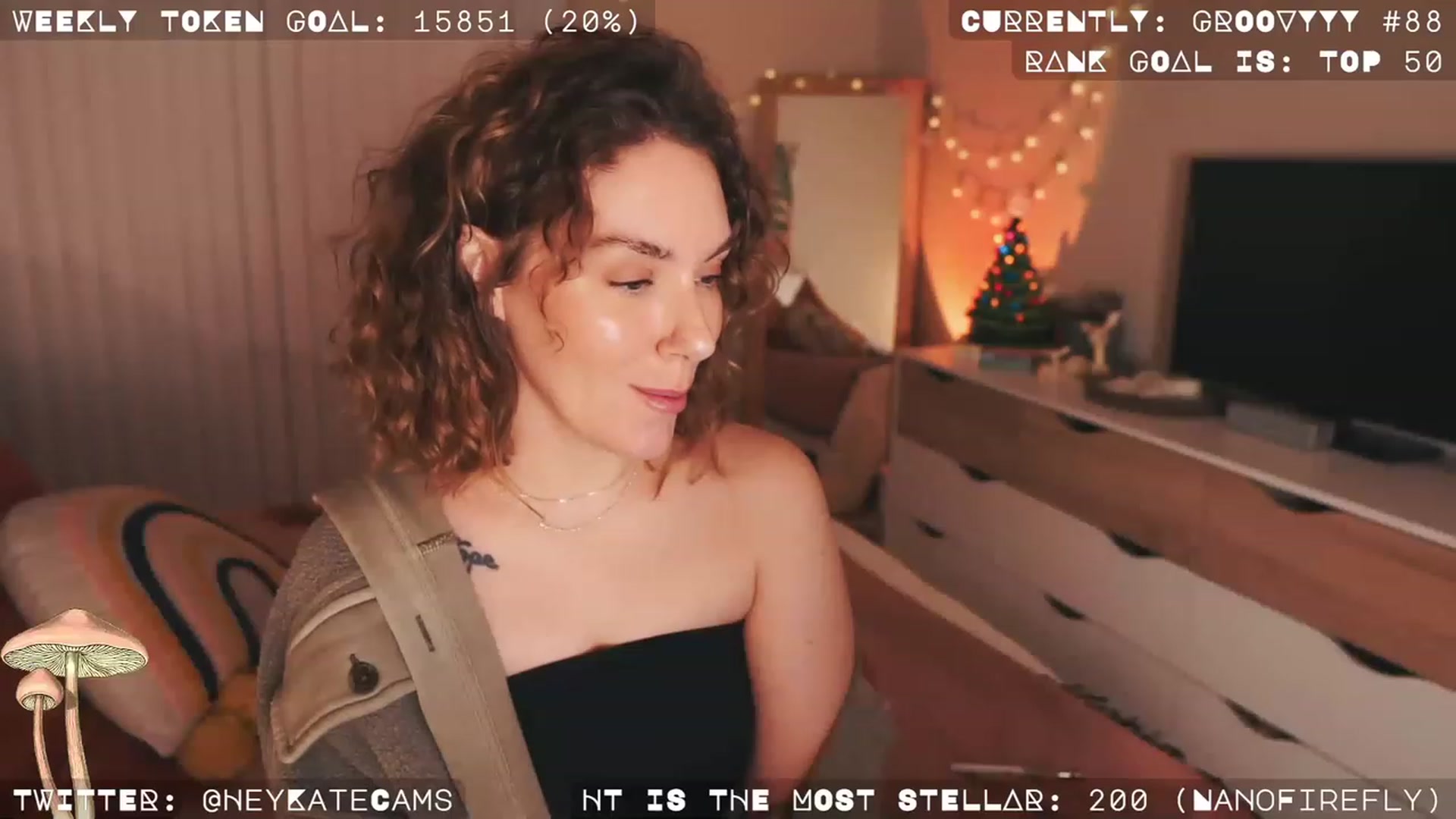 Gallery image thumbnail from HeyKate's myfreecams stream on, 12/15/2022, 05:45 image 18 of 20