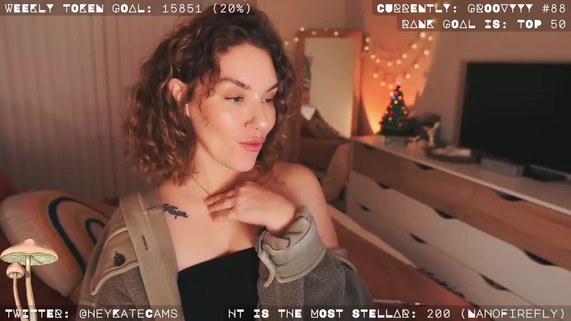 Gallery image thumbnail from HeyKate's myfreecams stream on, 12/15/2022, 05:45 image 19 of 20