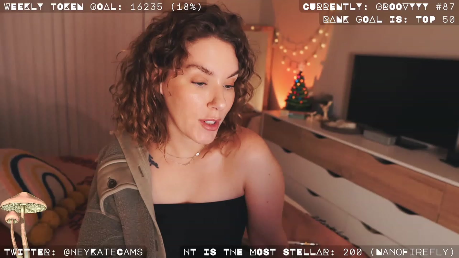 Gallery image thumbnail from HeyKate's myfreecams stream on, 12/15/2022, 05:45 image 7 of 20