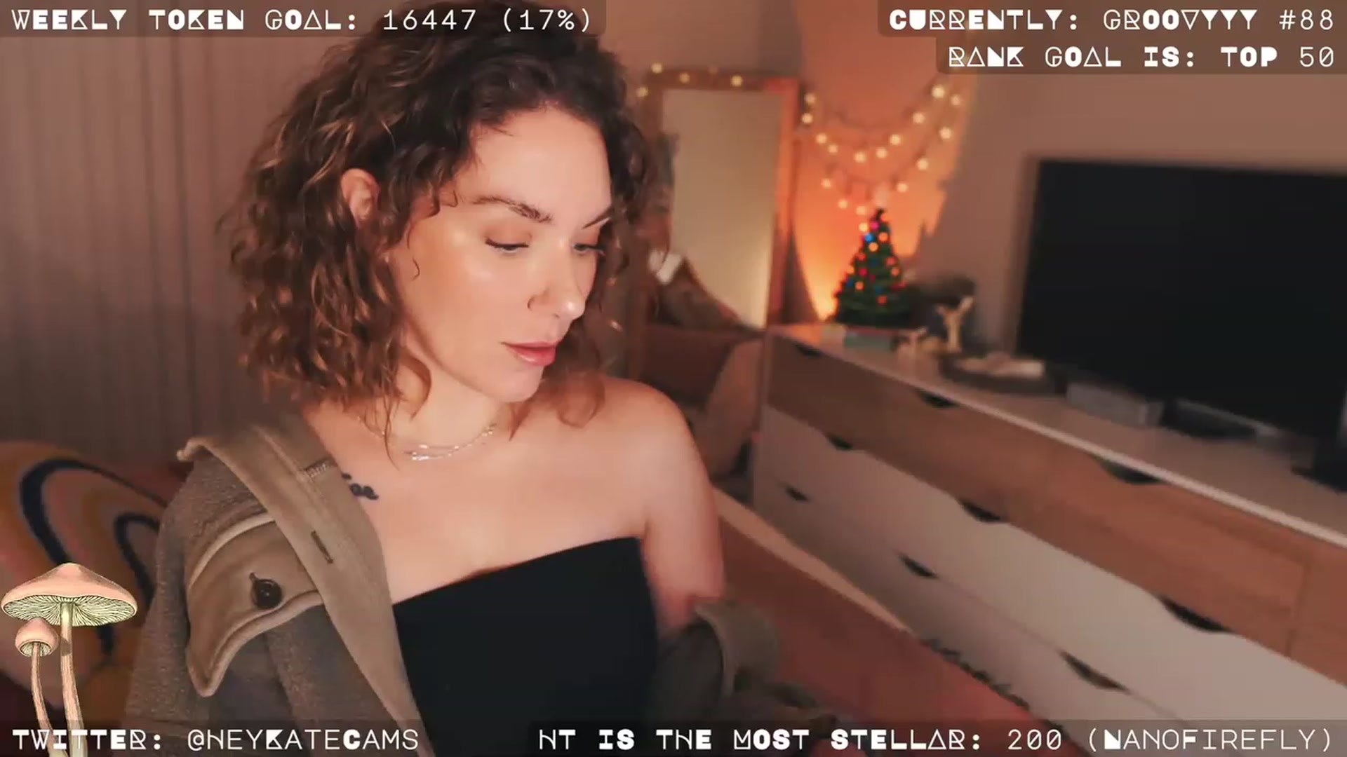 Gallery image thumbnail from HeyKate's myfreecams stream on, 12/15/2022, 05:45 image 4 of 20