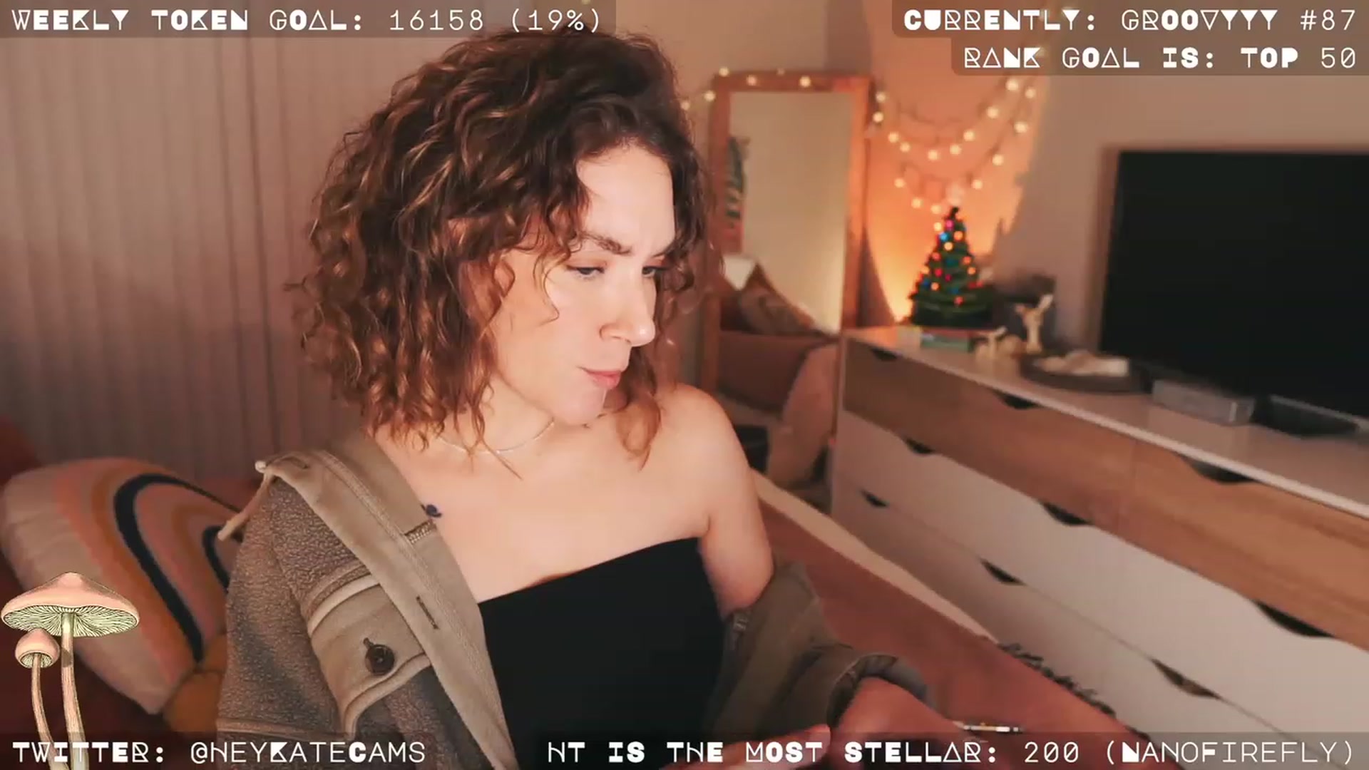 Gallery image thumbnail from HeyKate's myfreecams stream on, 12/15/2022, 05:45 image 9 of 20