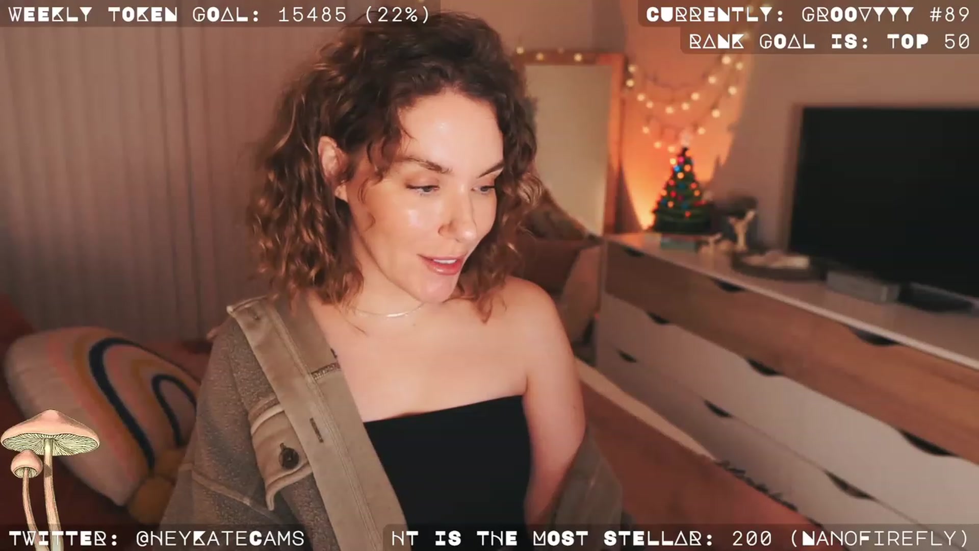 Gallery image thumbnail from HeyKate's myfreecams stream on, 12/15/2022, 06:42 image 16 of 20