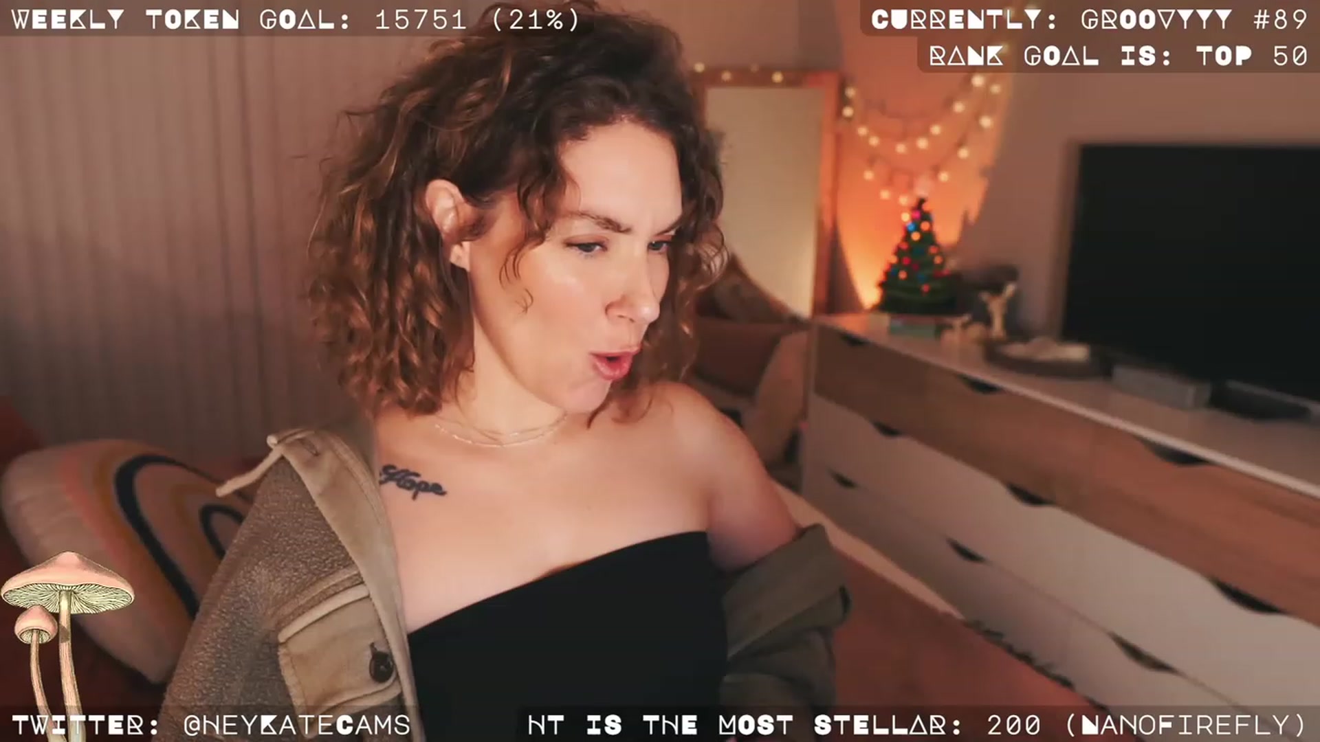 Gallery image thumbnail from HeyKate's myfreecams stream on, 12/15/2022, 06:42 image 5 of 20