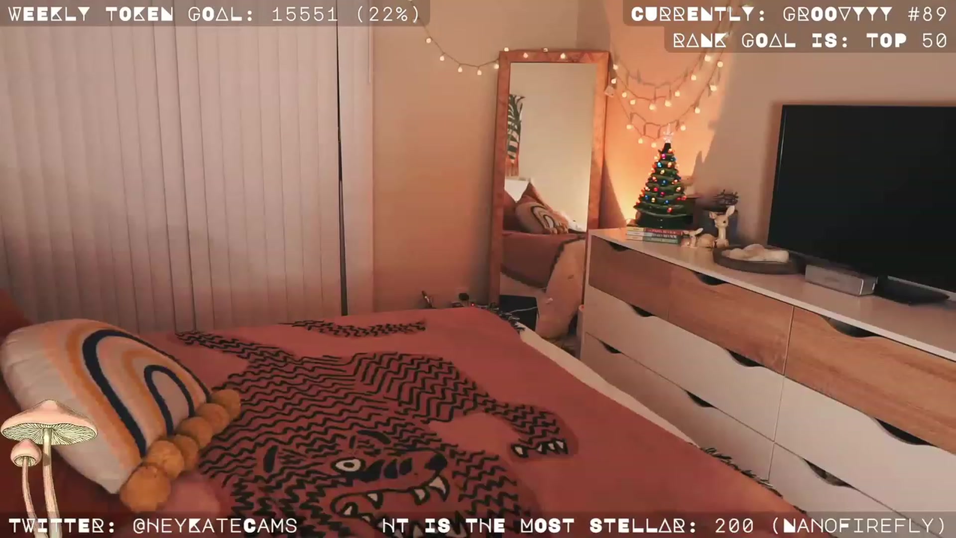 Gallery image thumbnail from HeyKate's myfreecams stream on, 12/15/2022, 06:42 image 7 of 20