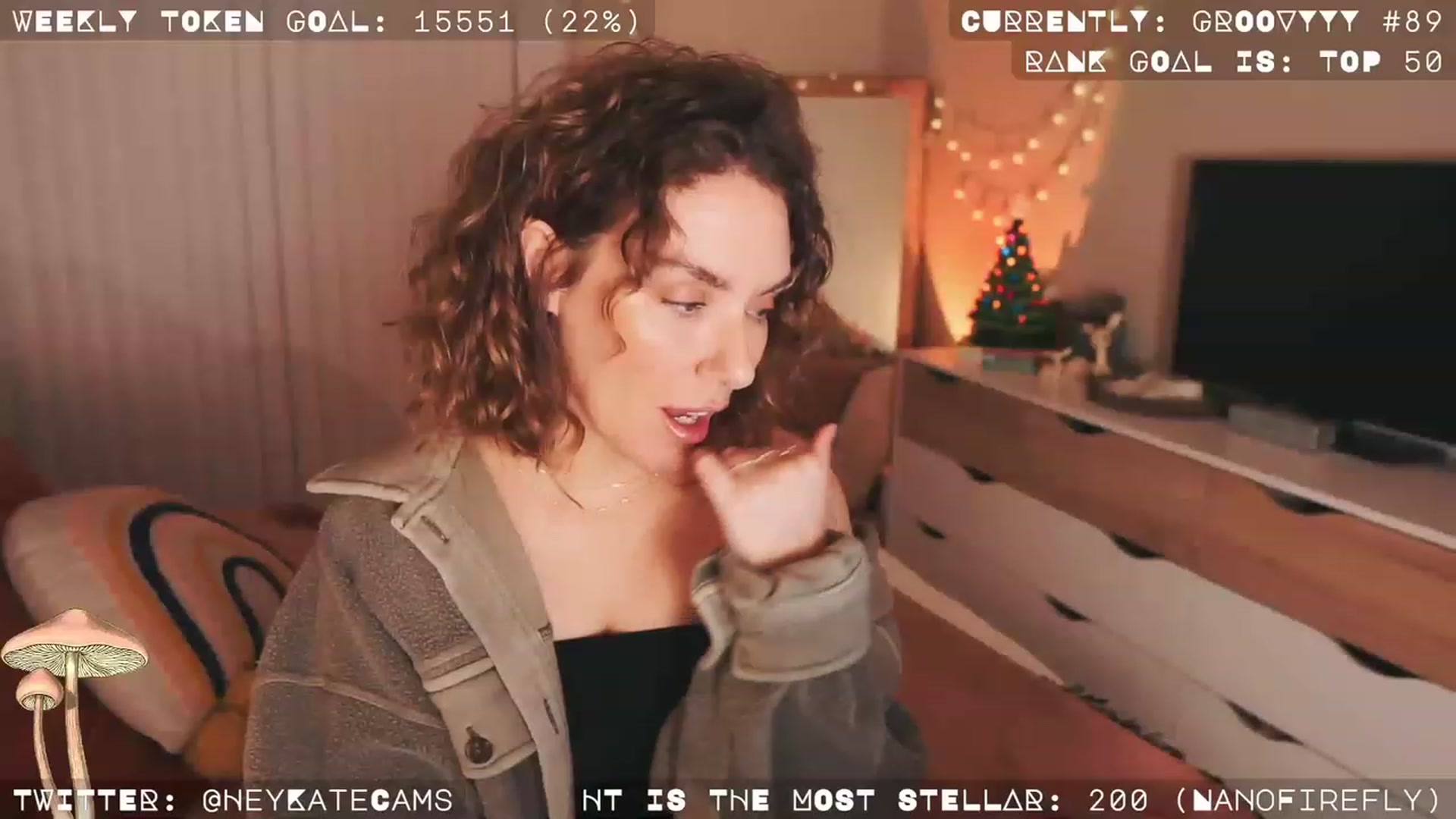 Gallery image thumbnail from HeyKate's myfreecams stream on, 12/15/2022, 06:42 image 11 of 20