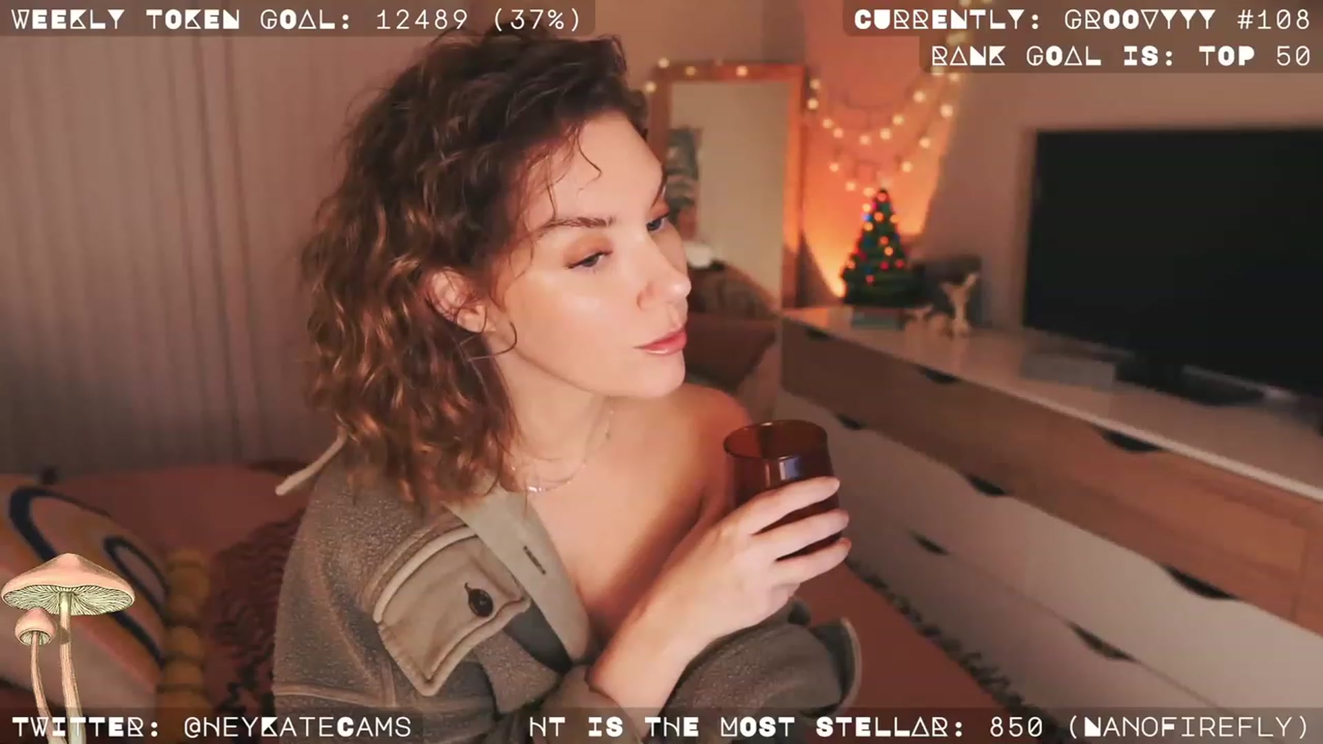 Gallery image thumbnail from HeyKate's myfreecams stream on, 12/17/2022, 13:40 image 2 of 20
