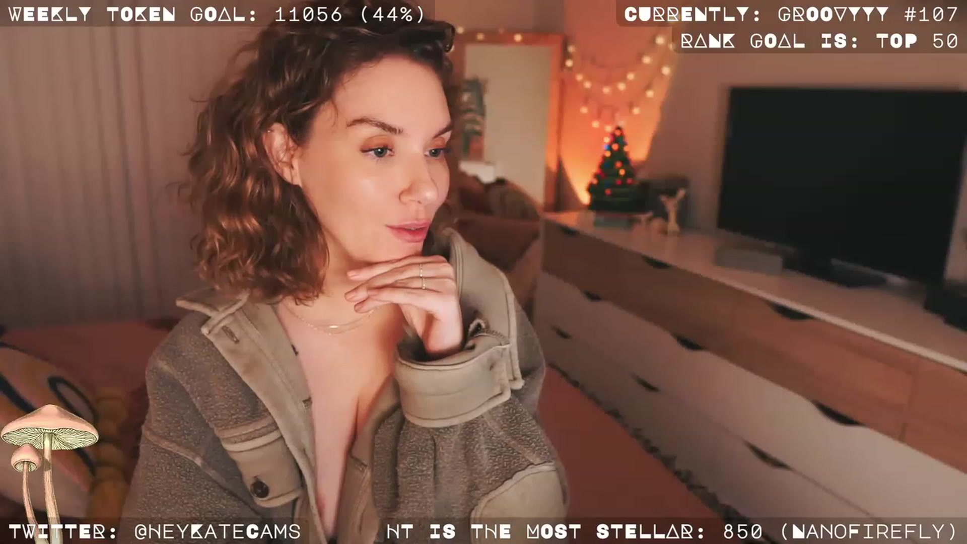 Gallery image thumbnail from HeyKate's myfreecams stream on, 12/17/2022, 13:40 image 17 of 20