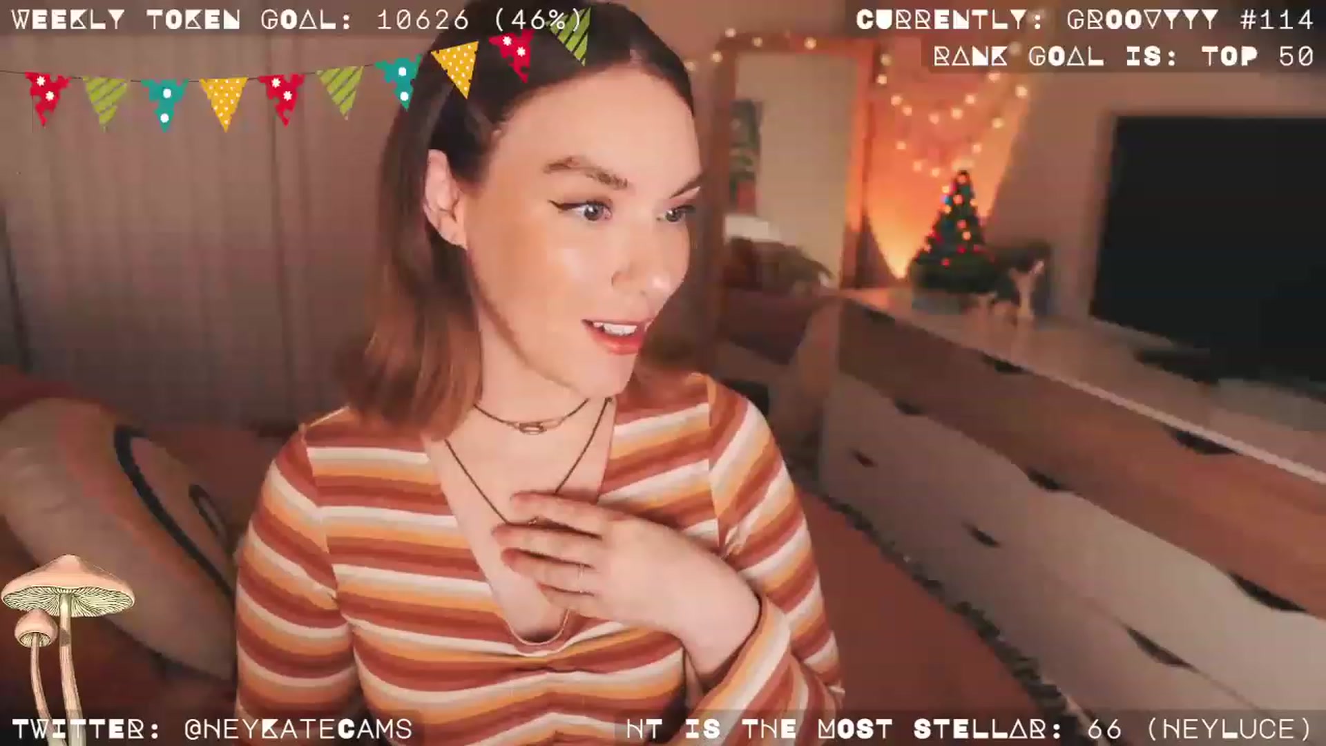 Gallery image thumbnail from HeyKate's myfreecams stream on, 12/18/2022, 07:35 image 7 of 20