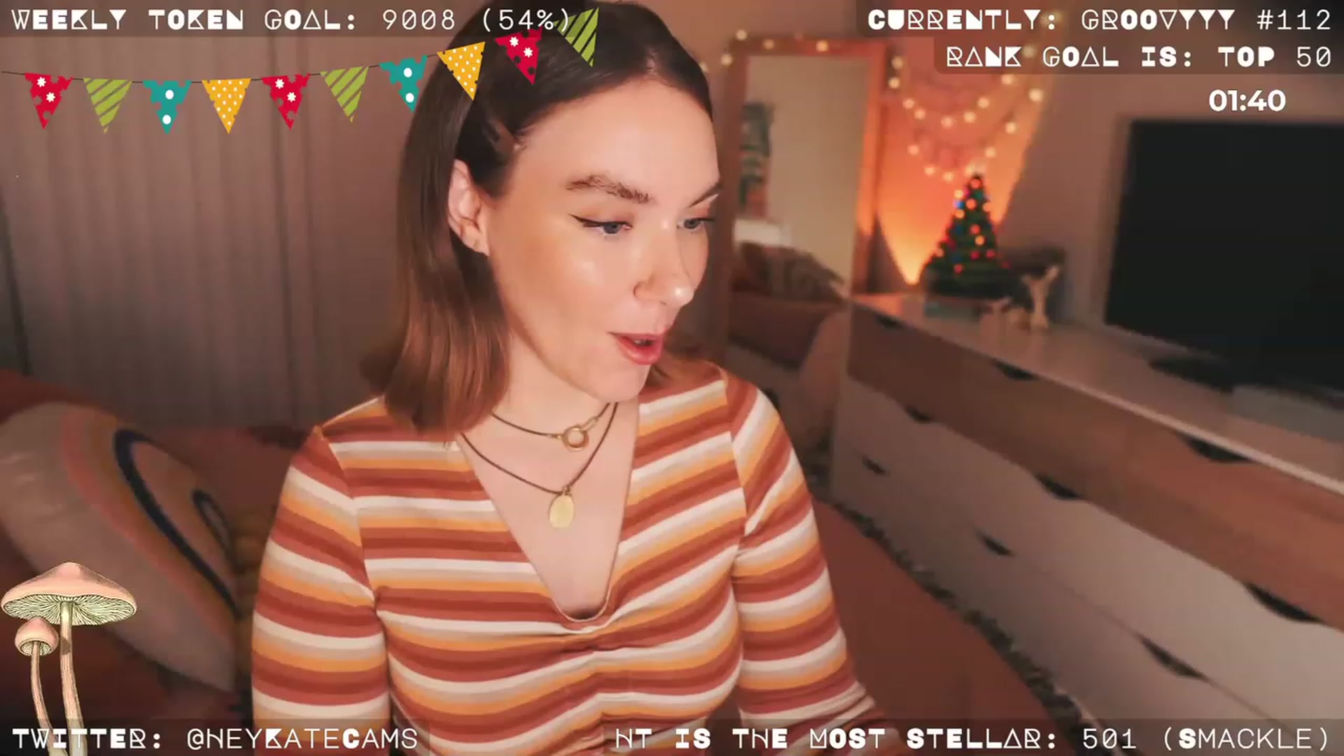 Gallery image thumbnail from HeyKate's myfreecams stream on, 12/18/2022, 07:35 image 10 of 20