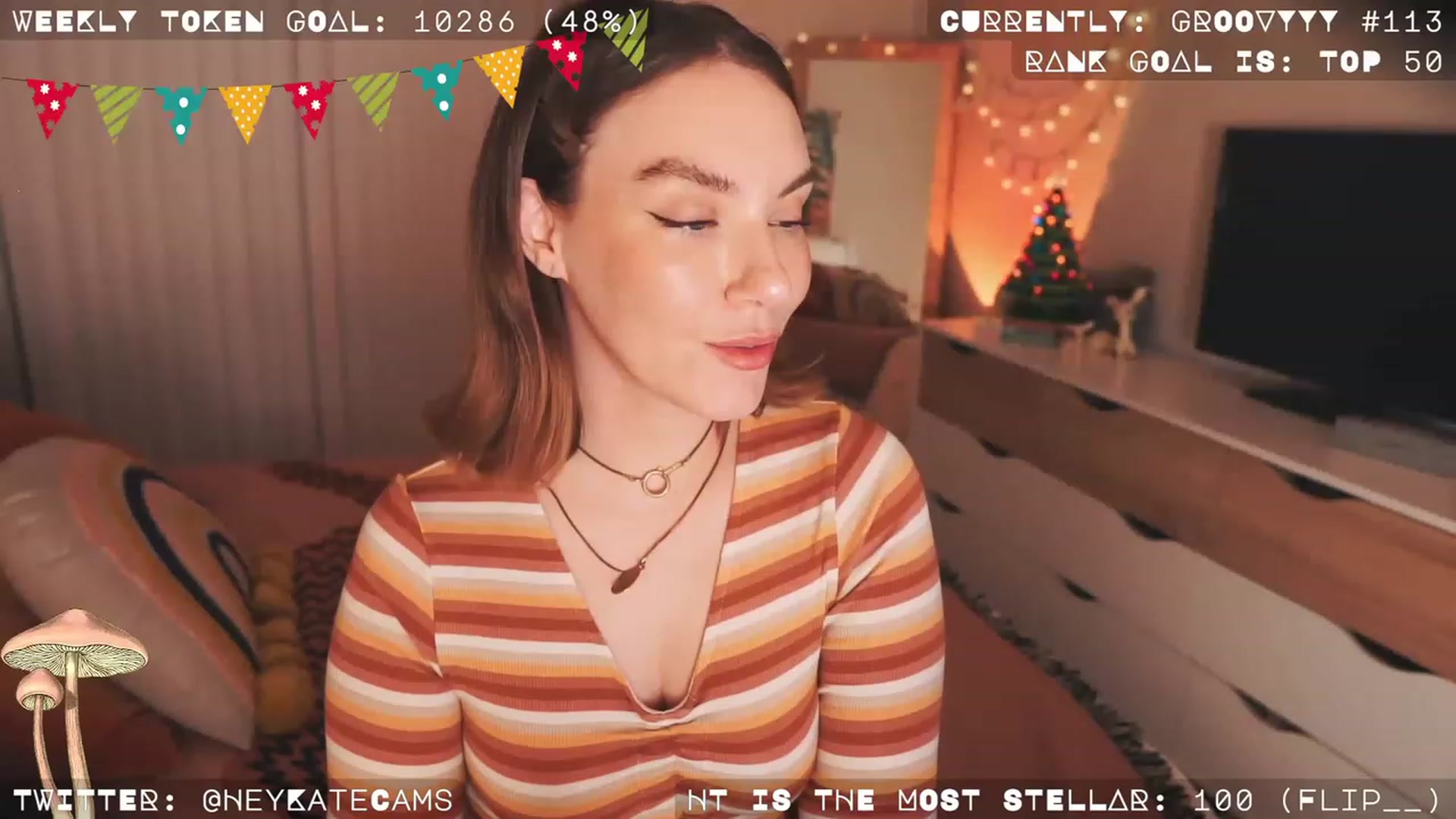 Gallery image thumbnail from HeyKate's myfreecams stream on, 12/18/2022, 07:35 image 8 of 20