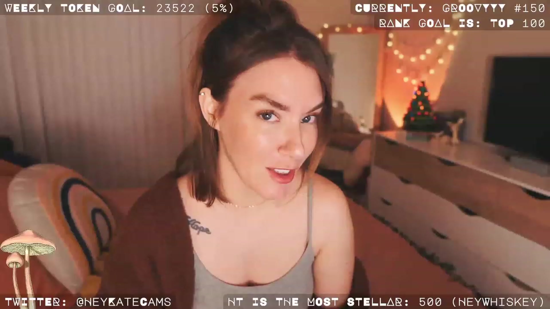 Gallery image thumbnail from HeyKate's myfreecams stream on, 12/22/2022, 05:17 image 10 of 20
