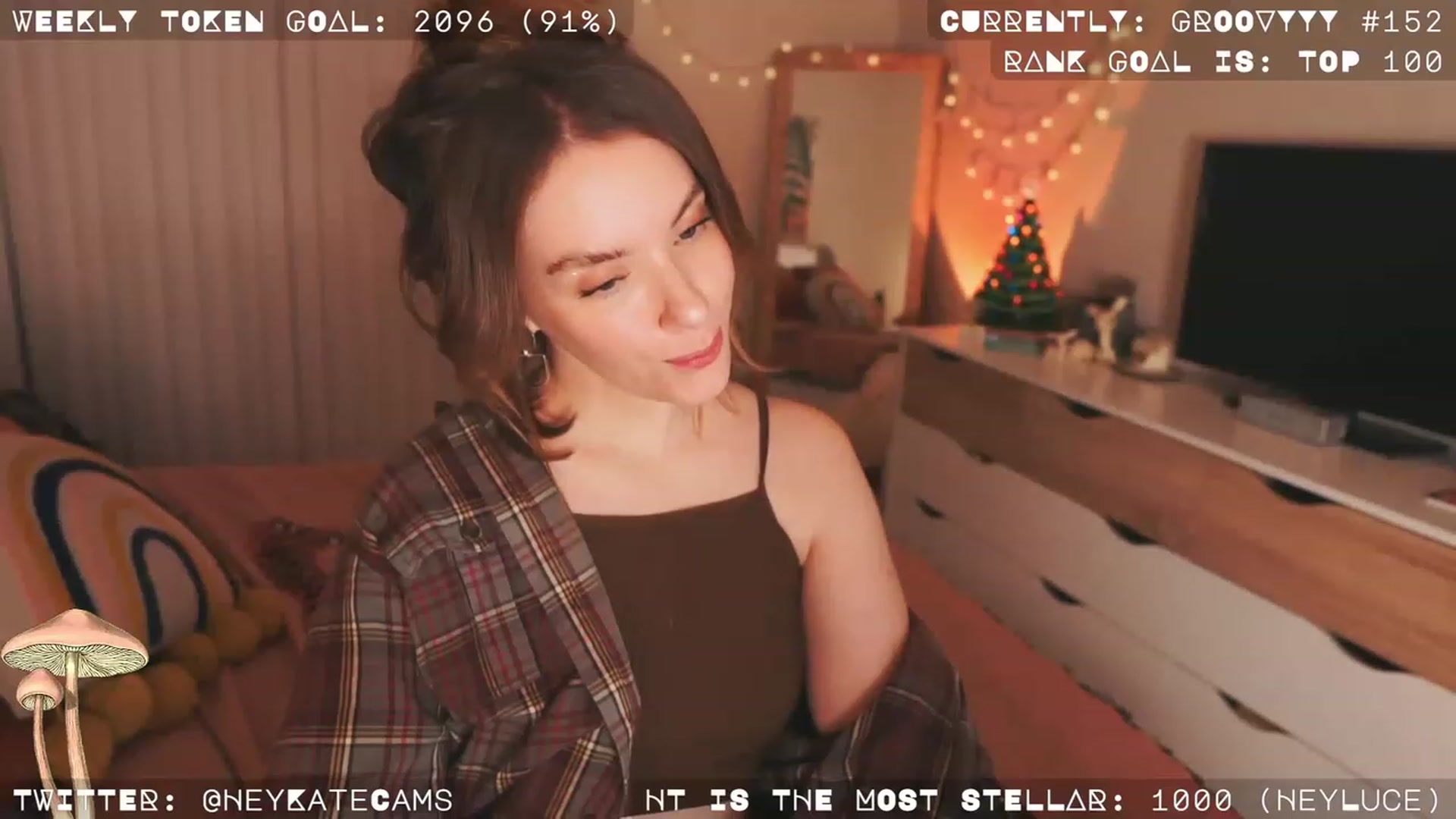 Gallery image thumbnail from HeyKate's myfreecams stream on, 12/25/2022, 08:18 image 13 of 20
