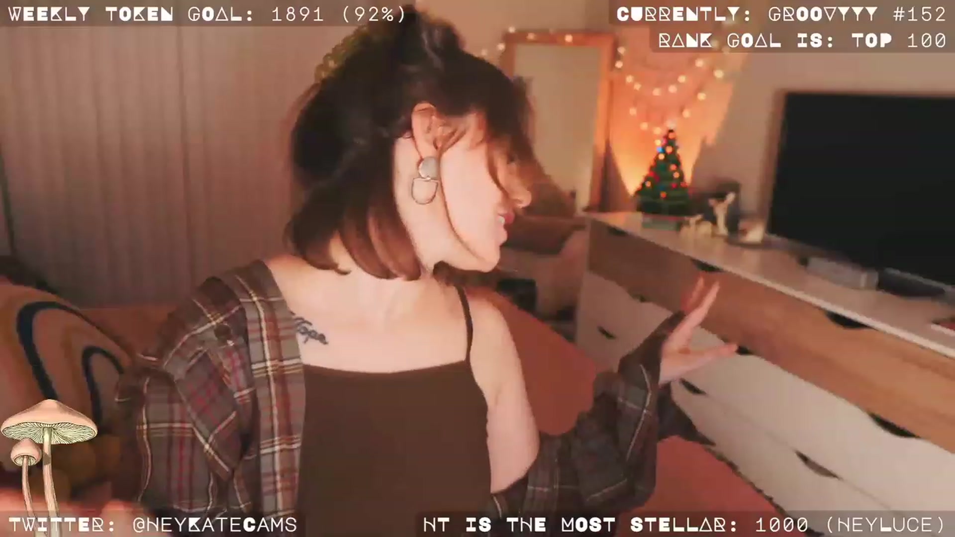 Gallery image thumbnail from HeyKate's myfreecams stream on, 12/25/2022, 08:18 image 20 of 20