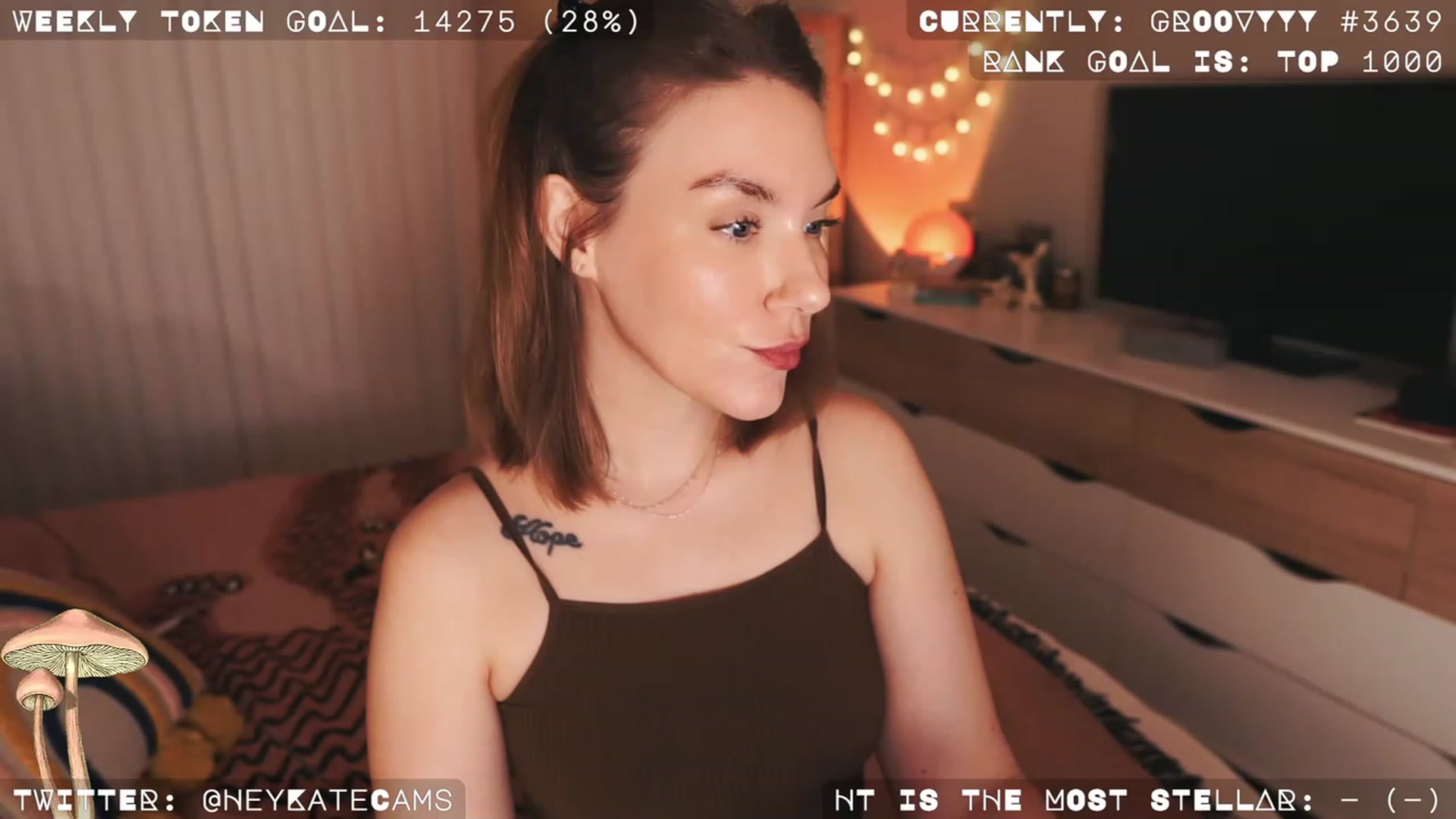 Gallery image thumbnail from HeyKate's myfreecams stream on, 01/12/2023, 03:46 image 16 of 20