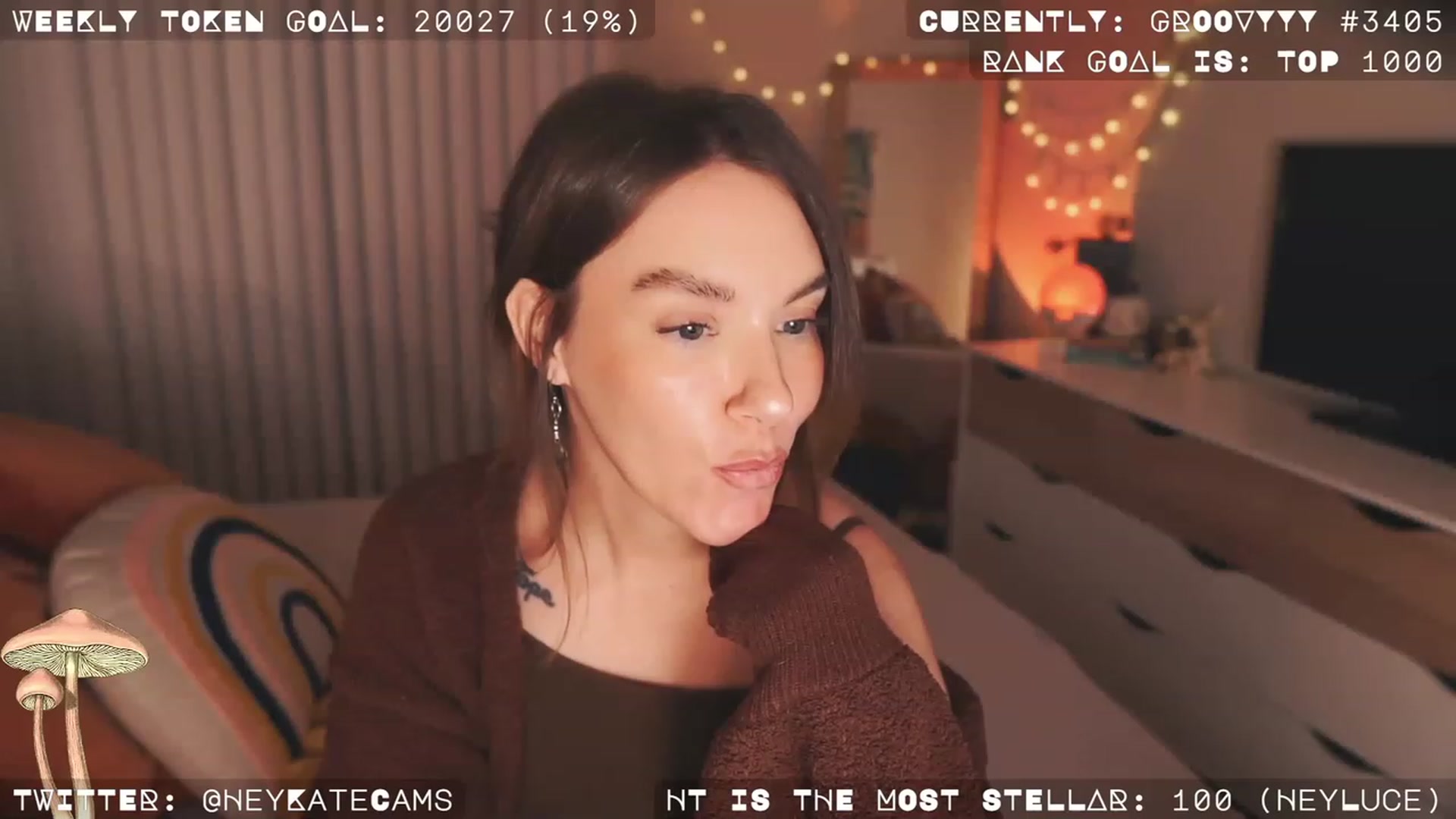 Gallery image thumbnail from HeyKate's myfreecams stream on, 01/22/2023, 07:35 image 5 of 20