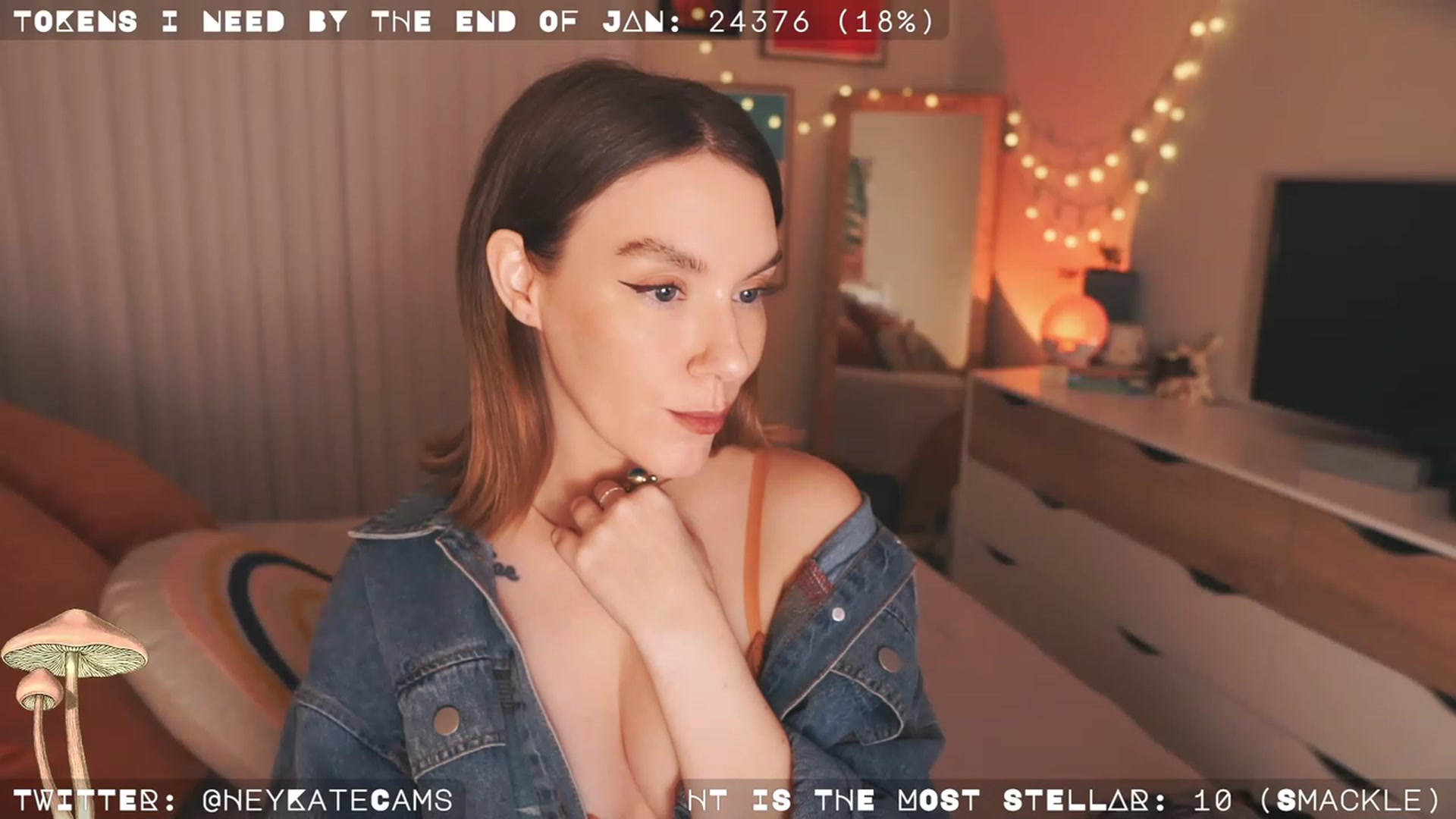 Gallery image thumbnail from HeyKate's myfreecams stream on, 01/28/2023, 05:24 image 3 of 20