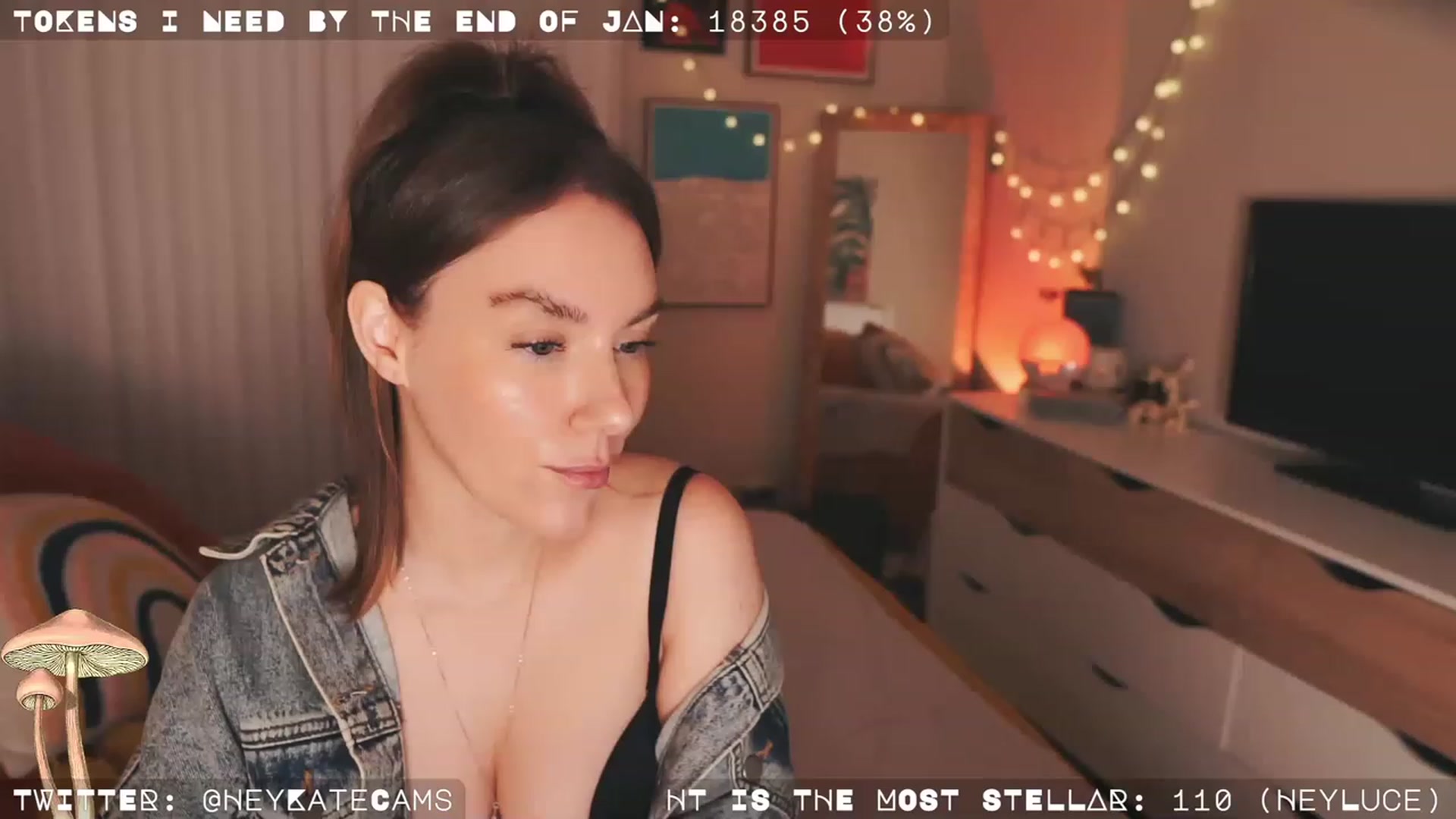 Gallery image thumbnail from HeyKate's myfreecams stream on, 01/29/2023, 05:29 image 15 of 20