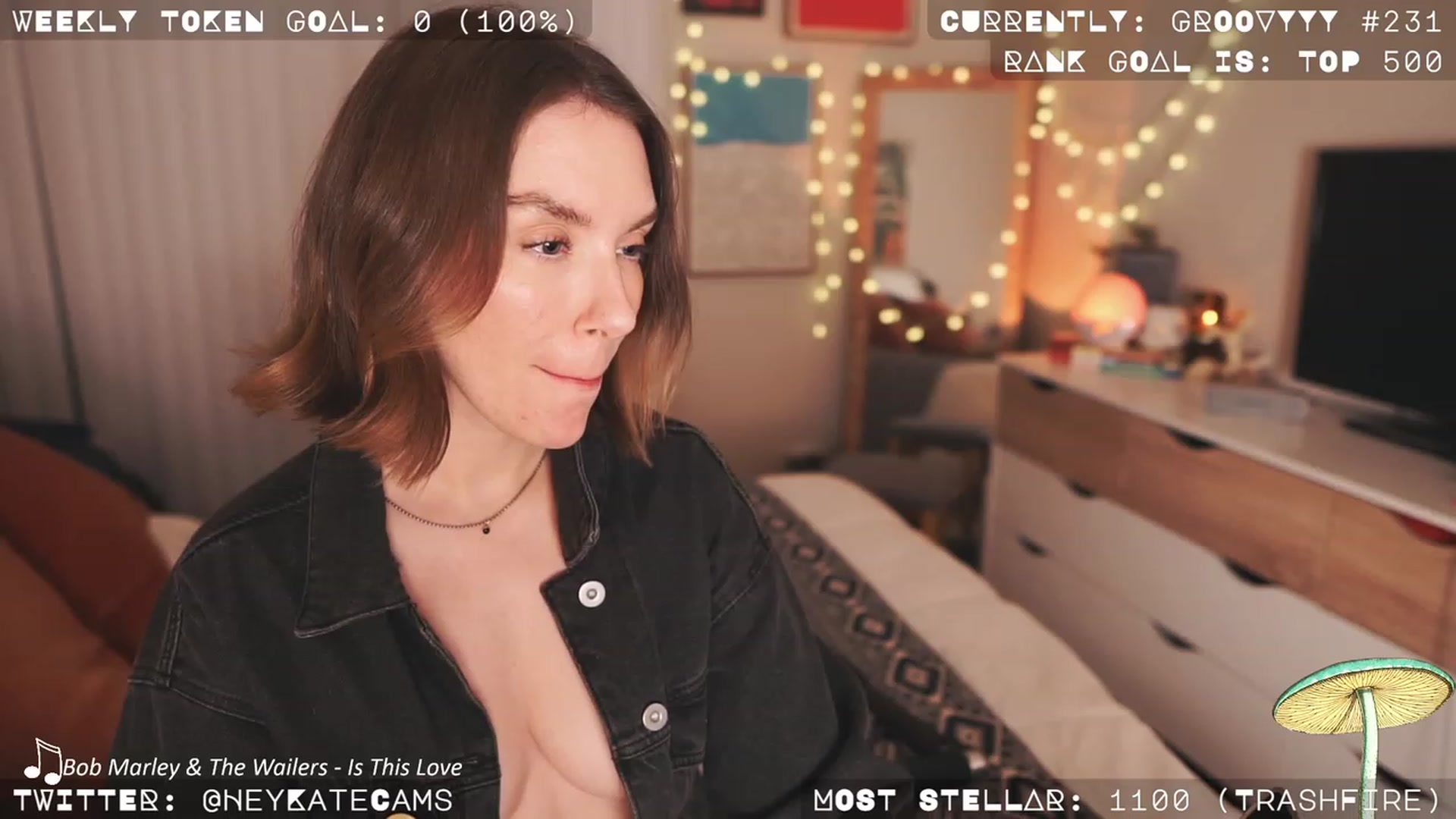 Gallery image thumbnail from HeyKate's myfreecams stream on, 03/04/2023, 10:06 image 15 of 20