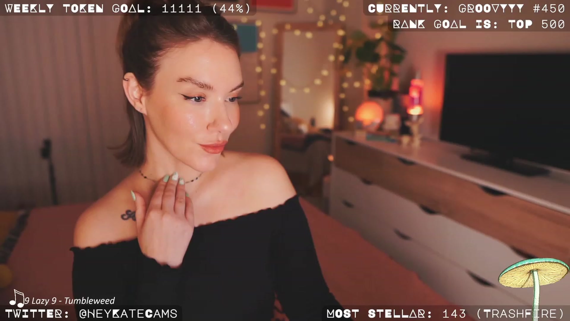 Gallery image thumbnail from HeyKate's myfreecams stream on, 03/19/2023, 04:15 image 1 of 20