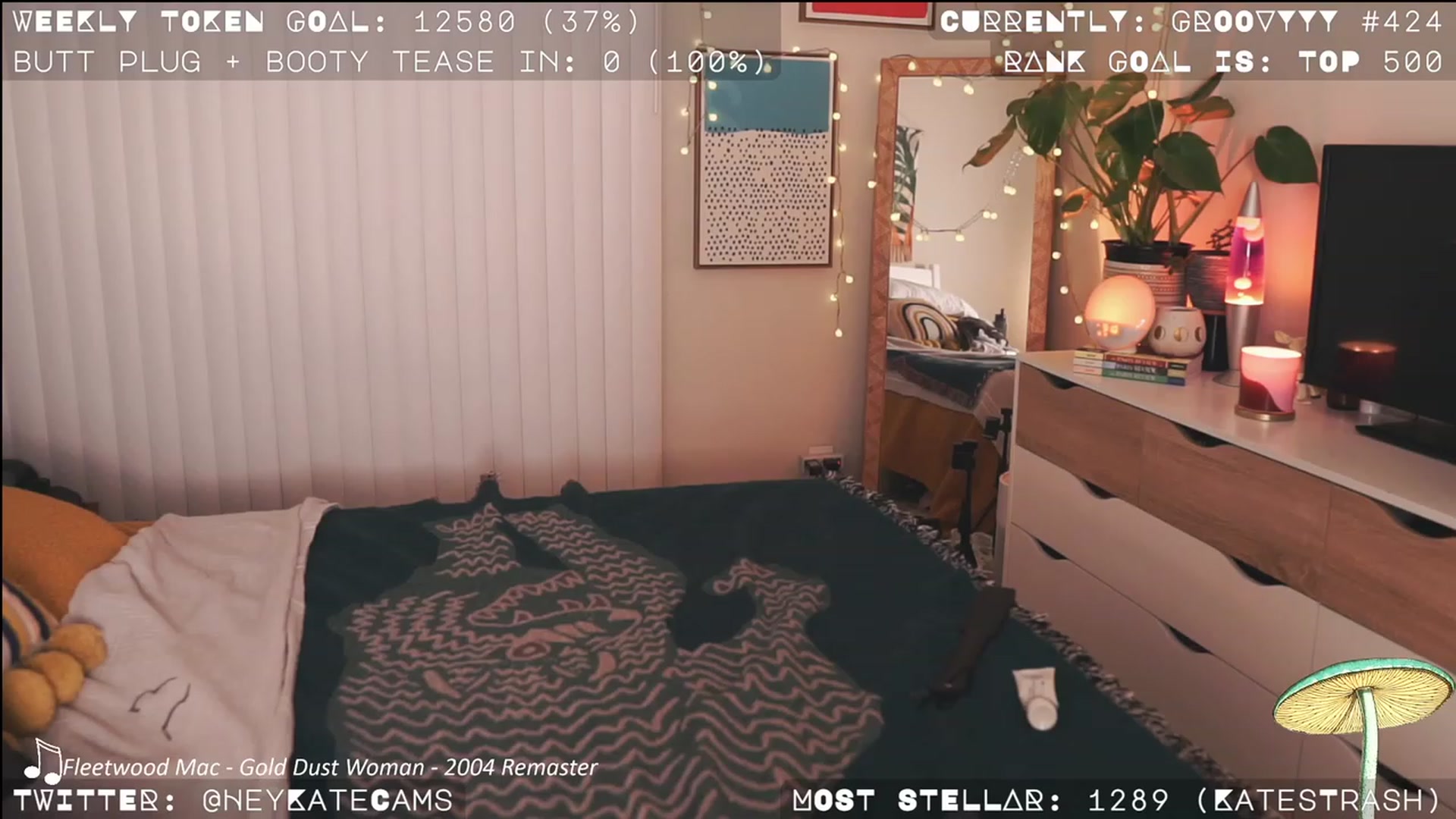 Gallery image thumbnail from HeyKate's myfreecams stream on, 03/31/2023, 05:05 image 16 of 20