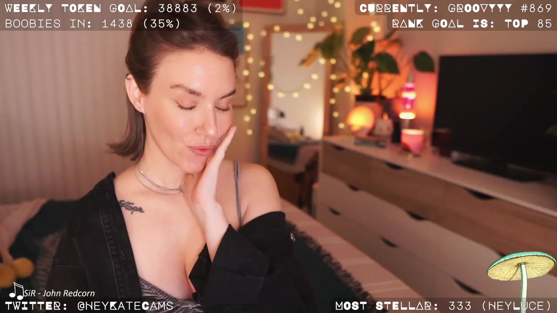 Gallery image thumbnail from HeyKate's myfreecams stream on, 04/02/2023, 04:50 image 18 of 20