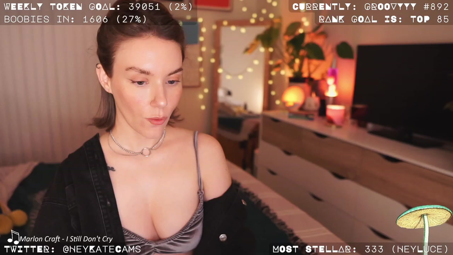 Gallery image thumbnail from HeyKate's myfreecams stream on, 04/02/2023, 04:50 image 7 of 20