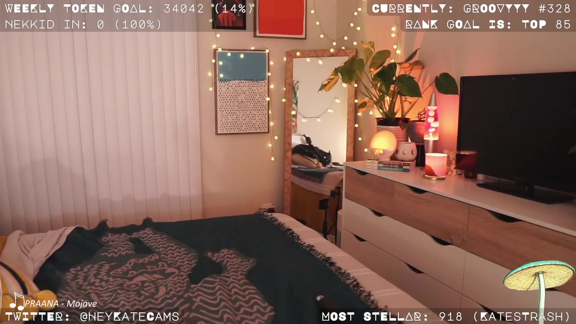 Gallery image thumbnail from HeyKate's myfreecams stream on, 04/02/2023, 08:28 image 15 of 20