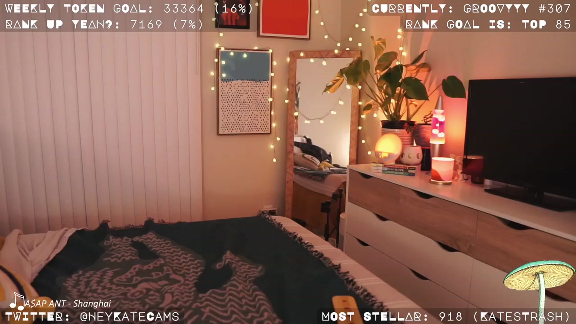 Gallery image thumbnail from HeyKate's myfreecams stream on, 04/02/2023, 11:06 image 1 of 20