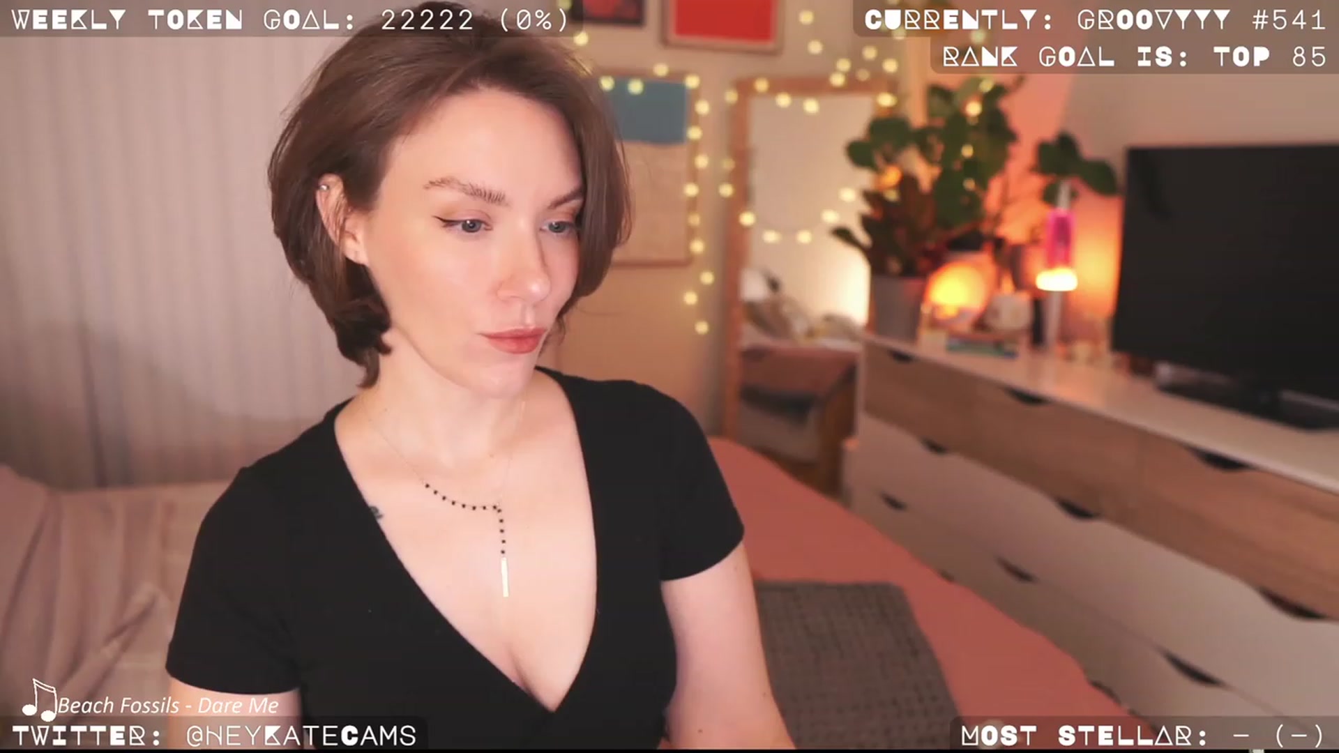 Gallery image thumbnail from HeyKate's myfreecams stream on, 04/12/2023, 02:57 image 8 of 20