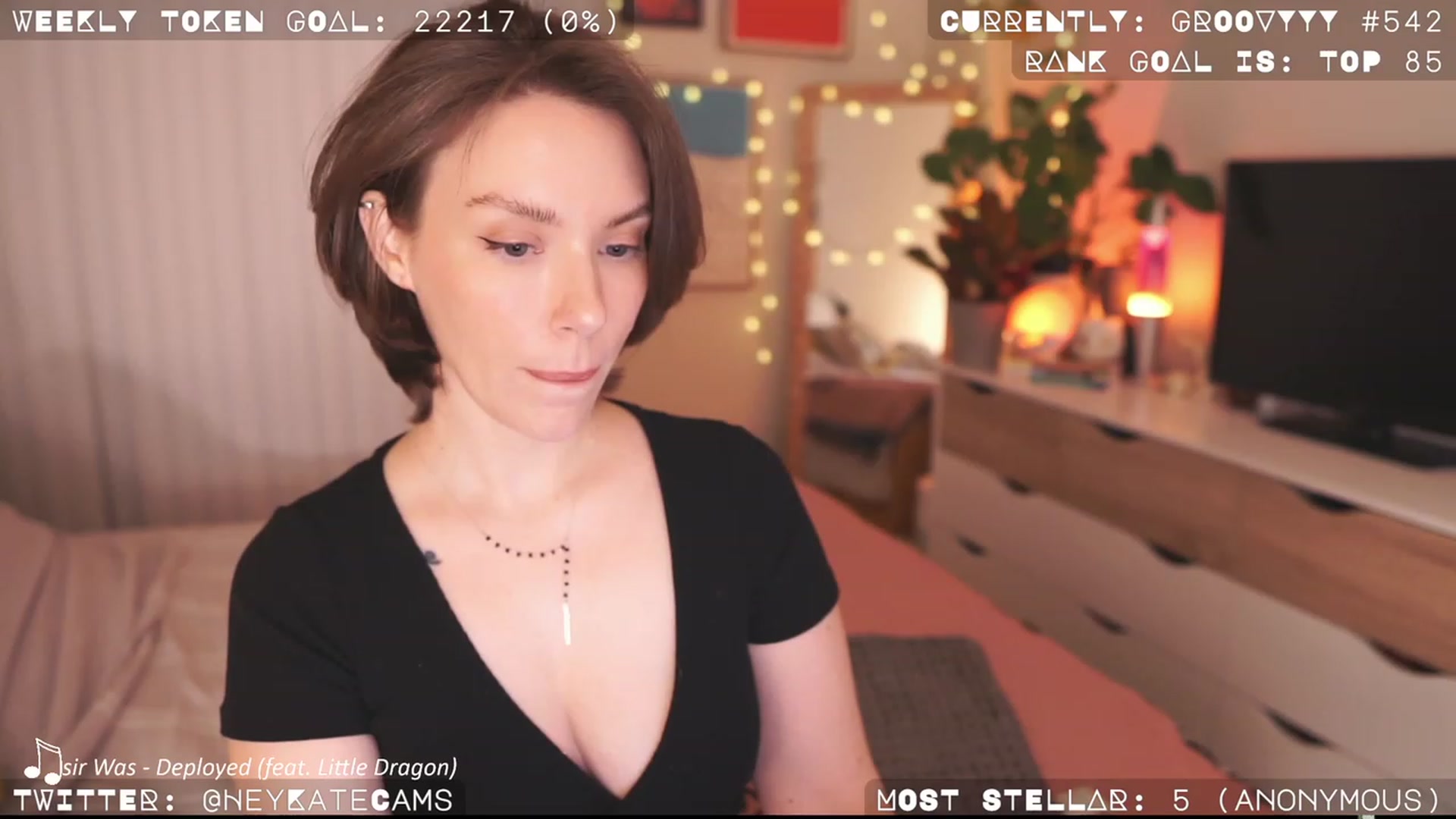 Gallery image thumbnail from HeyKate's myfreecams stream on, 04/12/2023, 02:57 image 15 of 20