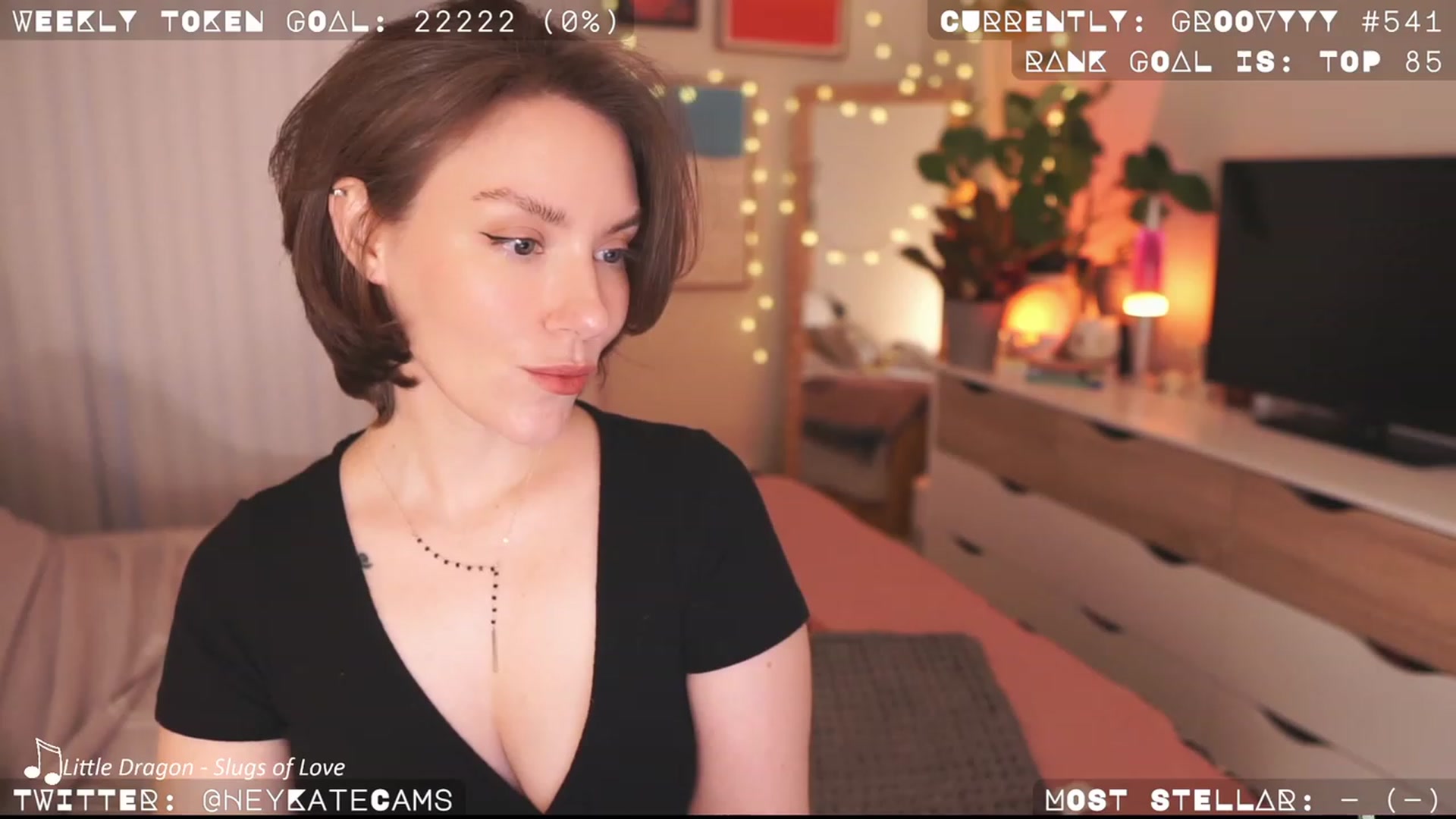 Gallery image thumbnail from HeyKate's myfreecams stream on, 04/12/2023, 02:57 image 5 of 20