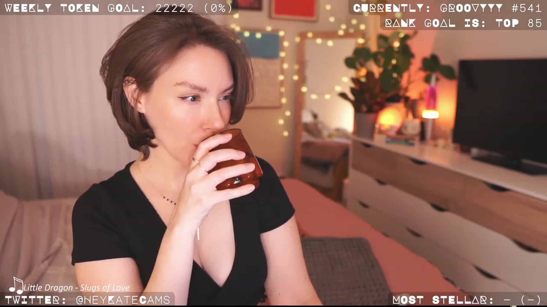 Gallery image thumbnail from HeyKate's myfreecams stream on, 04/12/2023, 02:57 image 7 of 20